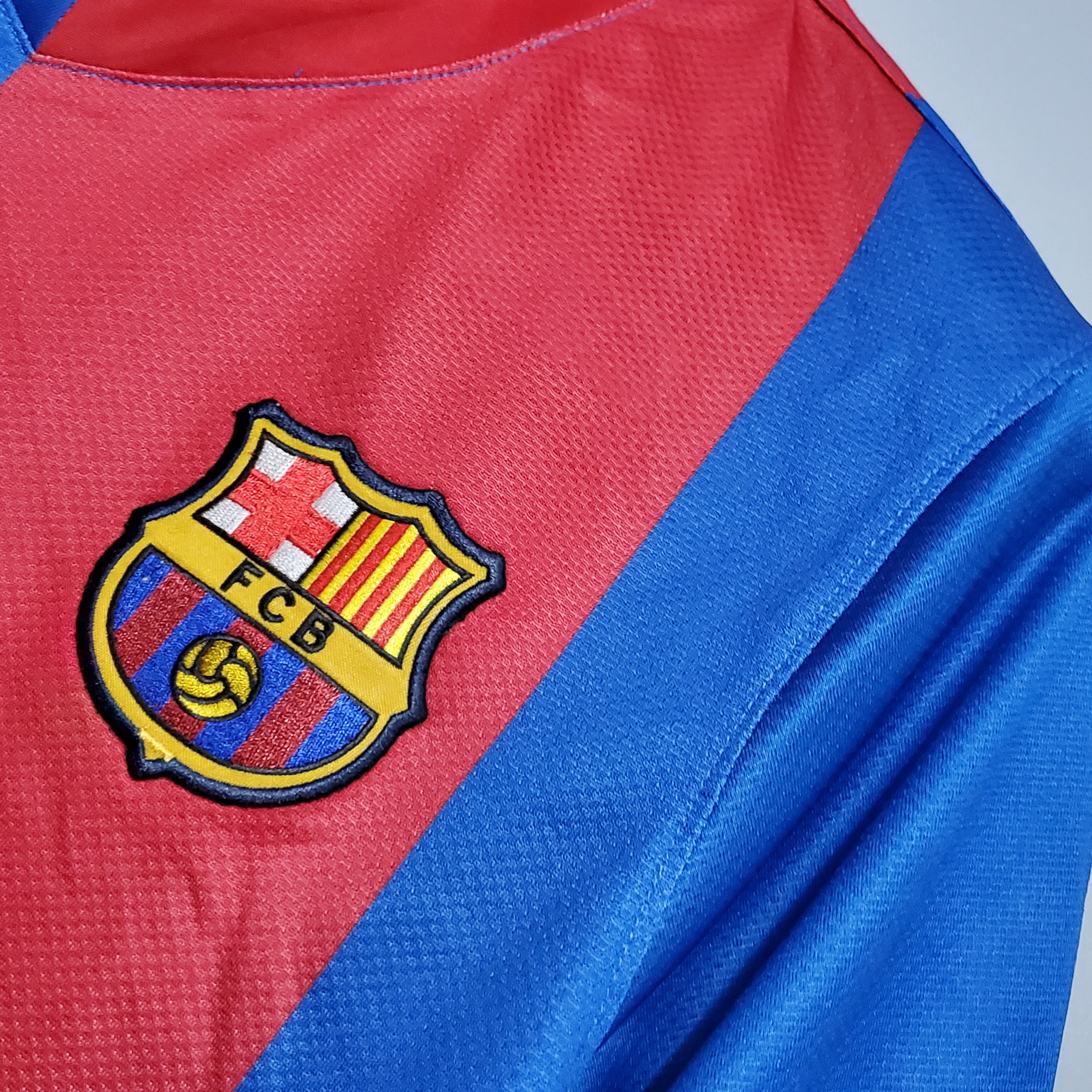 Retro Barcelona 06/07 Home Long Sleeves S-XXL
