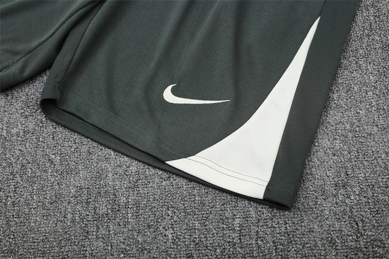 Adult / Kids Chelsea 25/26 training suit 801