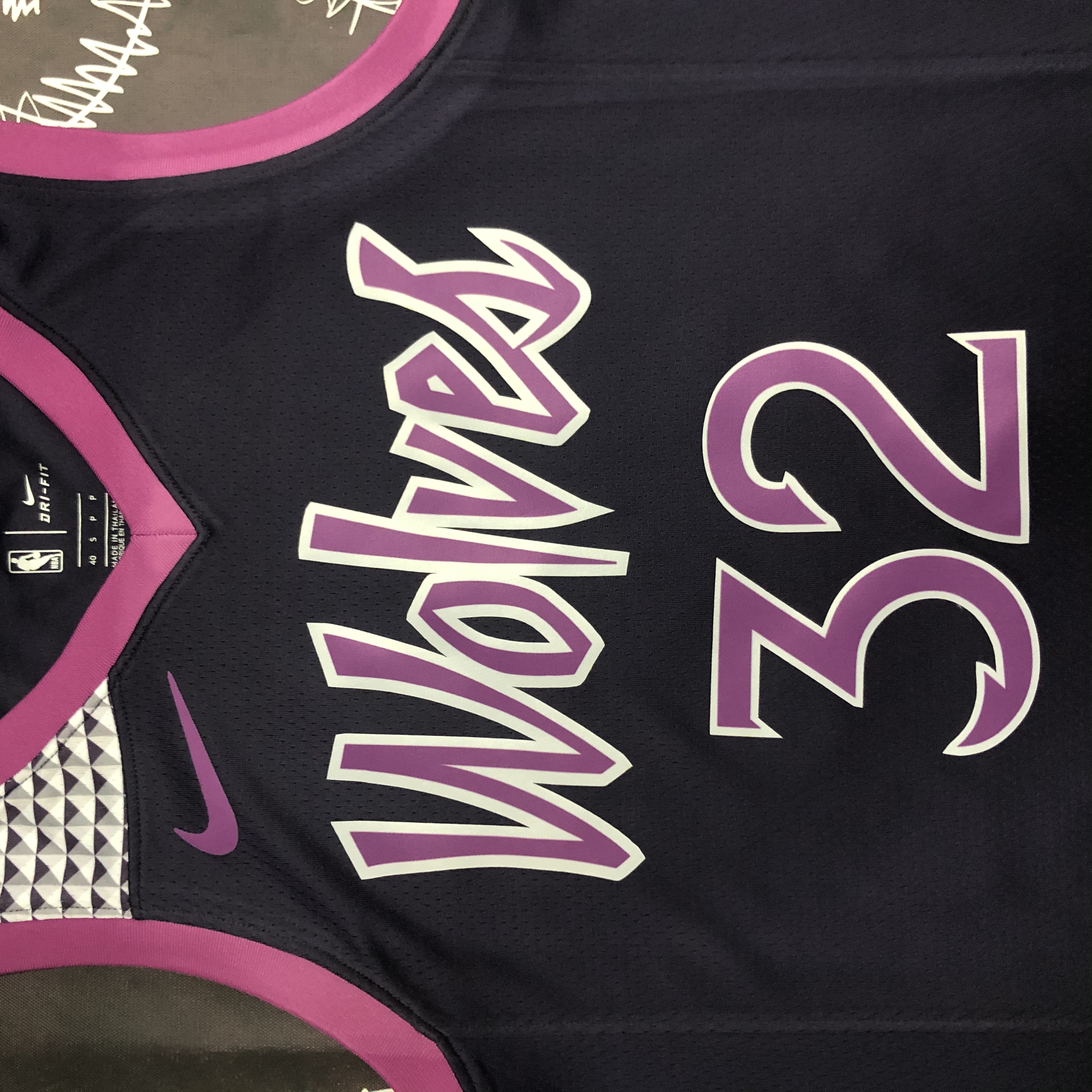 MINNESOTA TIMBERWOLVES PURPLE/ BLACK  NO.32 TOWNS