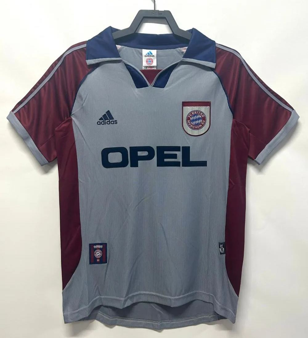 Retro 1998-99 Bayern Munich Away