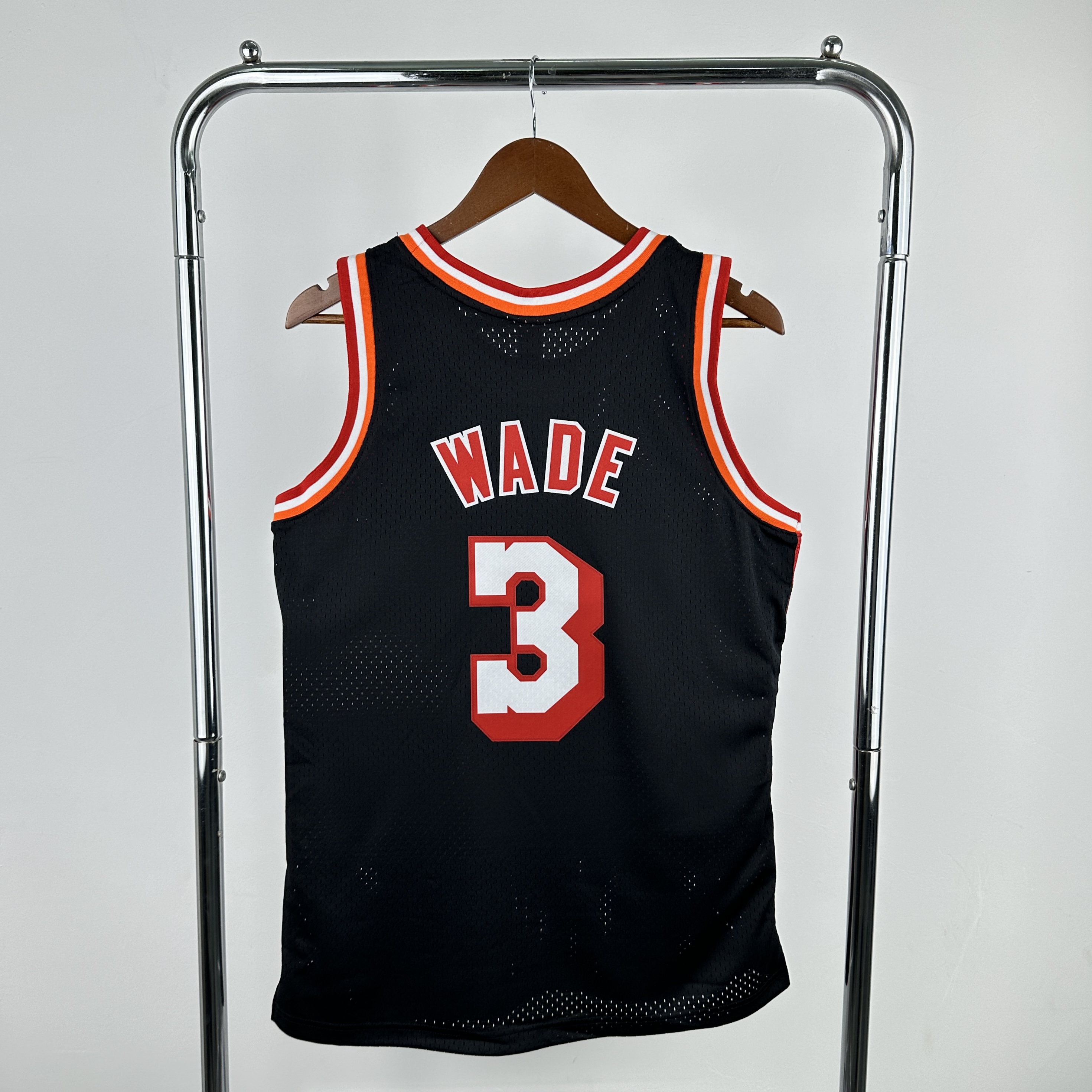 MN Heat Press Retro: Miami Heat 13/14  No.3