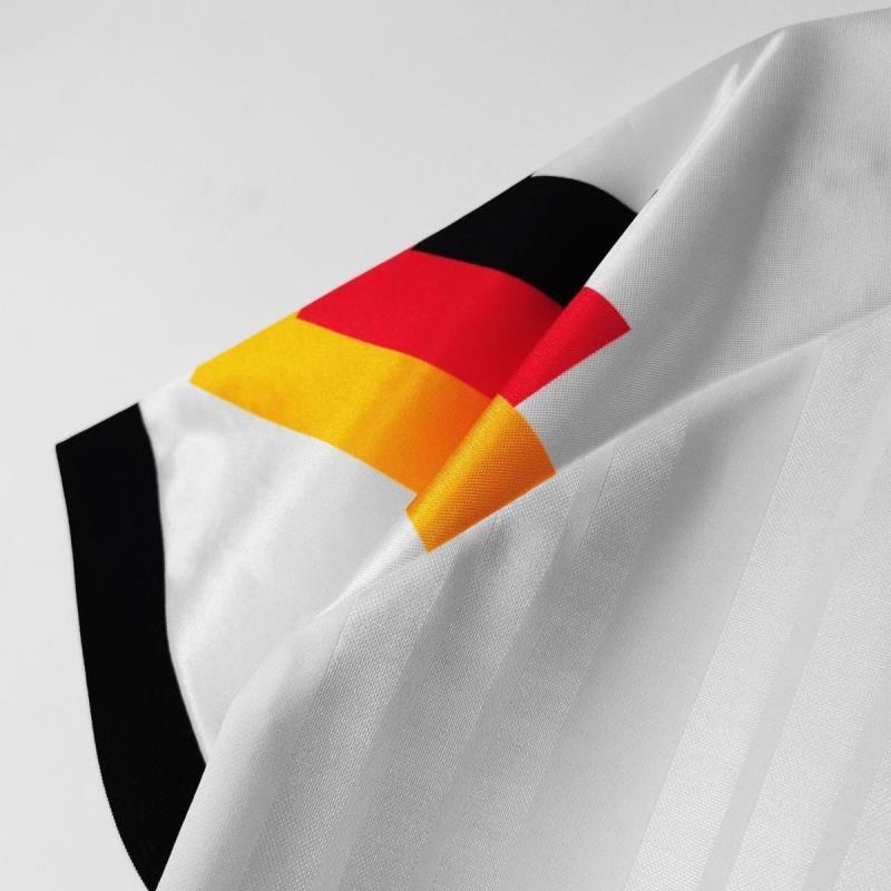 Retro  Germany 1992 Home White