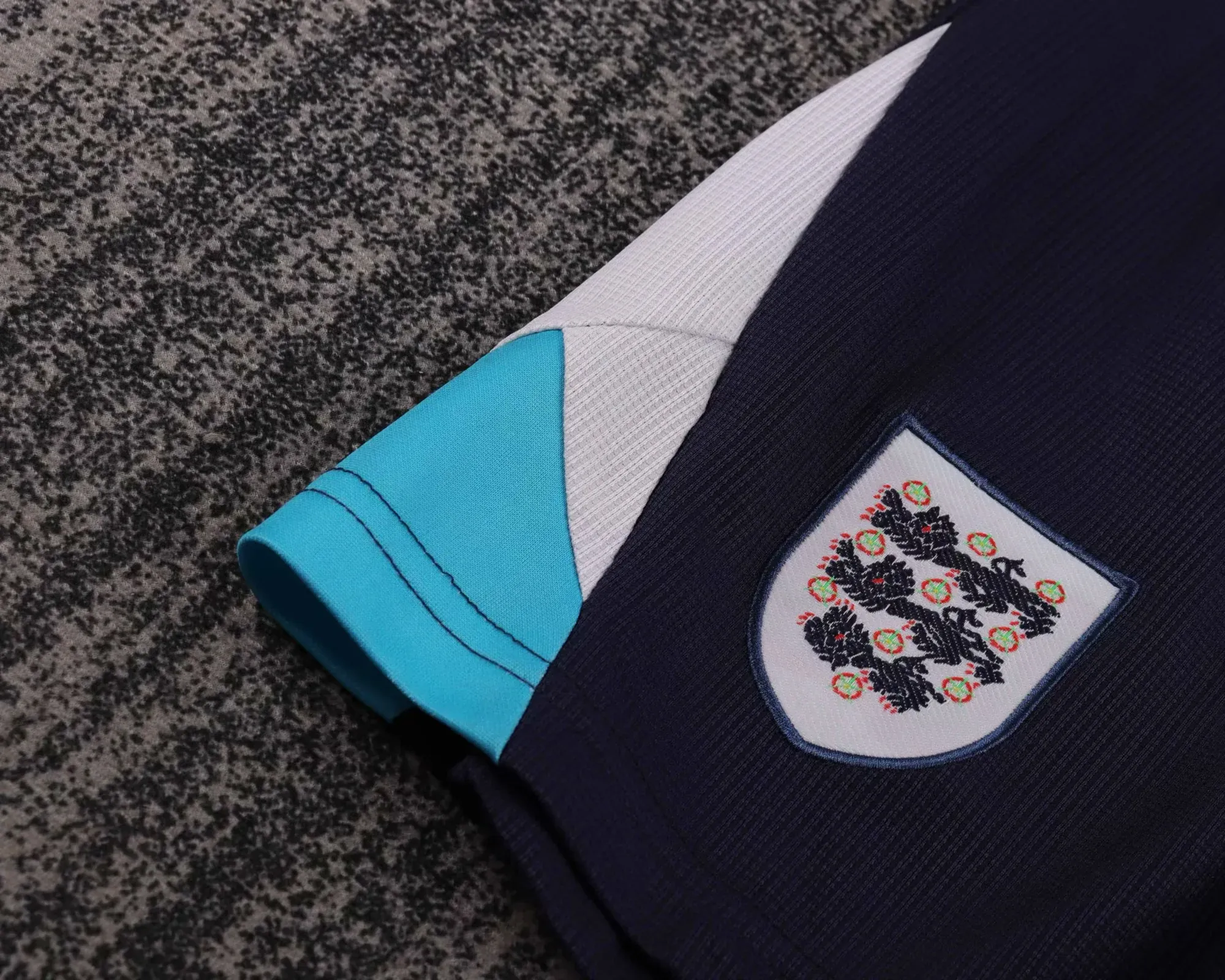 Kids Retro Kit England 1996 Home