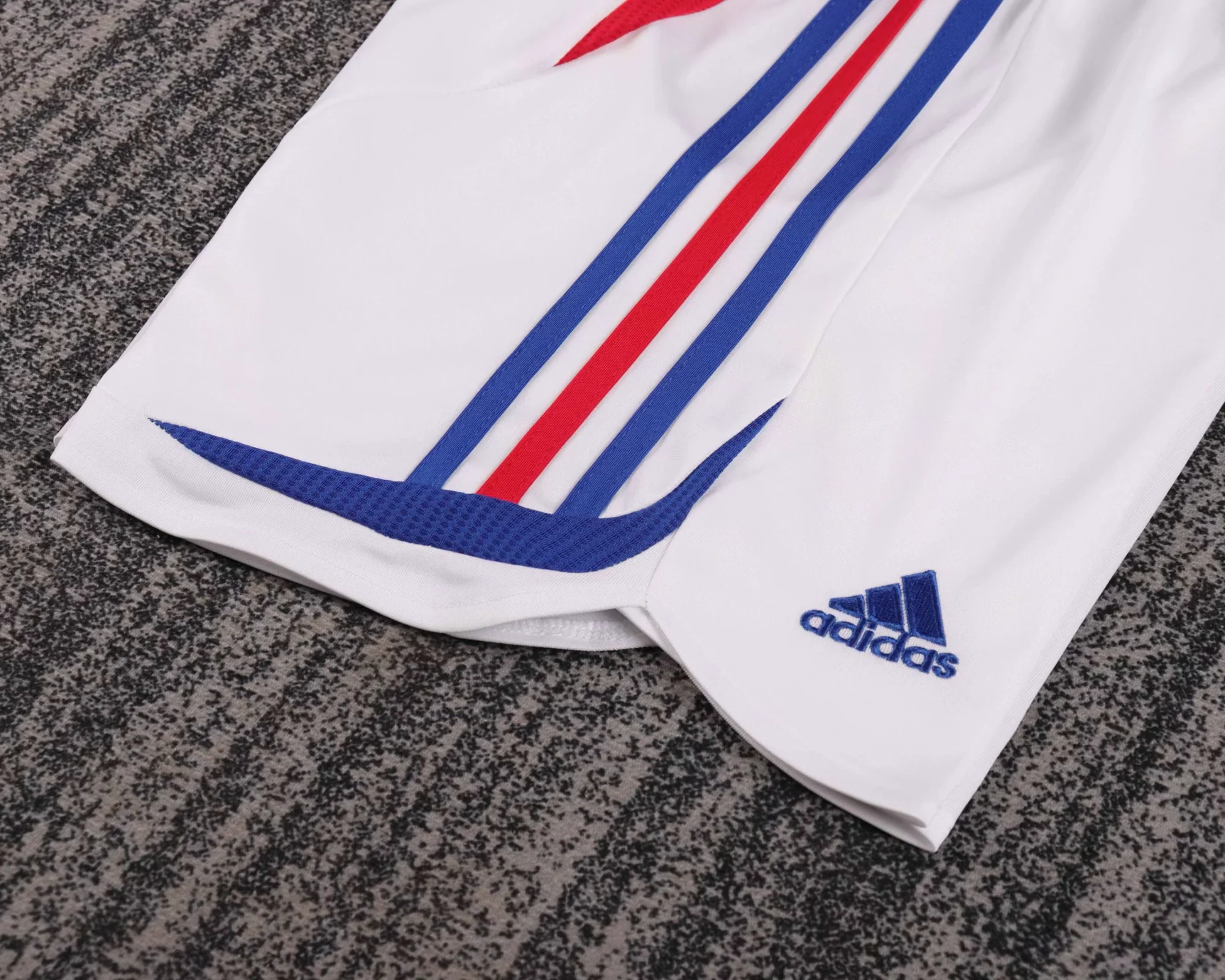 Kids Retro Kit France 2006 Away