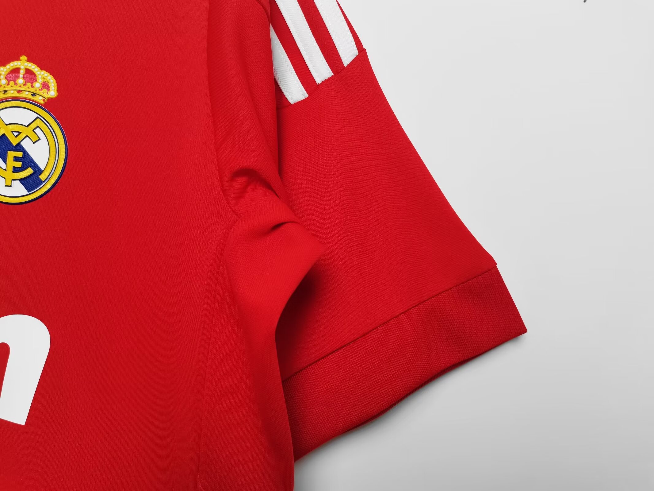 Retro  Real Mαdrid 11/12 Third Red