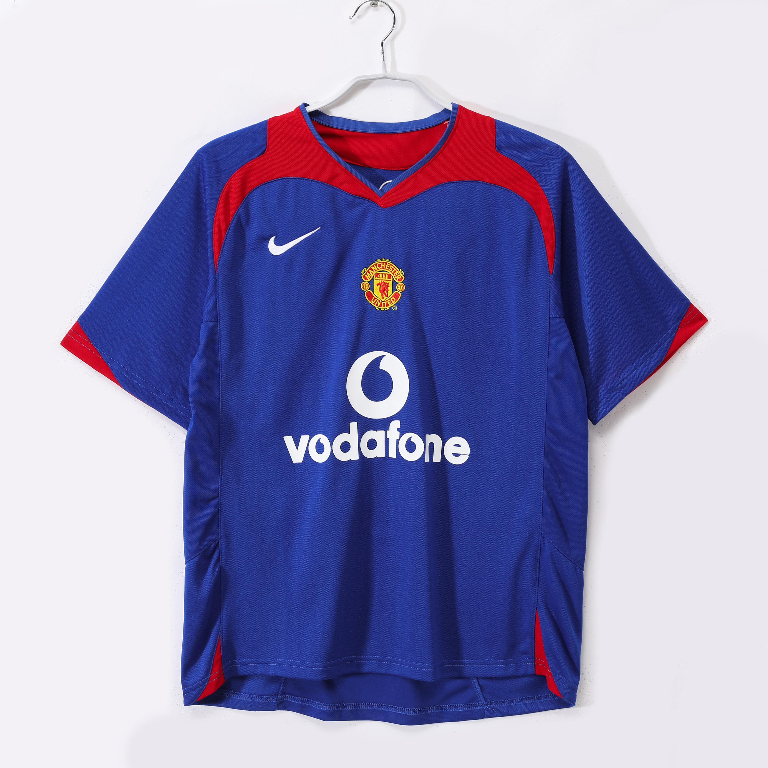 Retro Manchester United 2005/06 Away