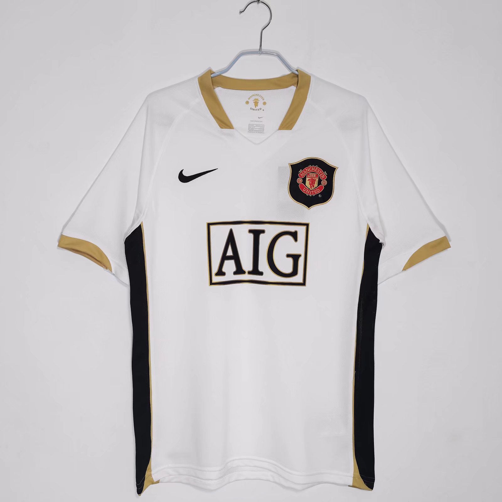 Retro Manchester United 2006/07 Away