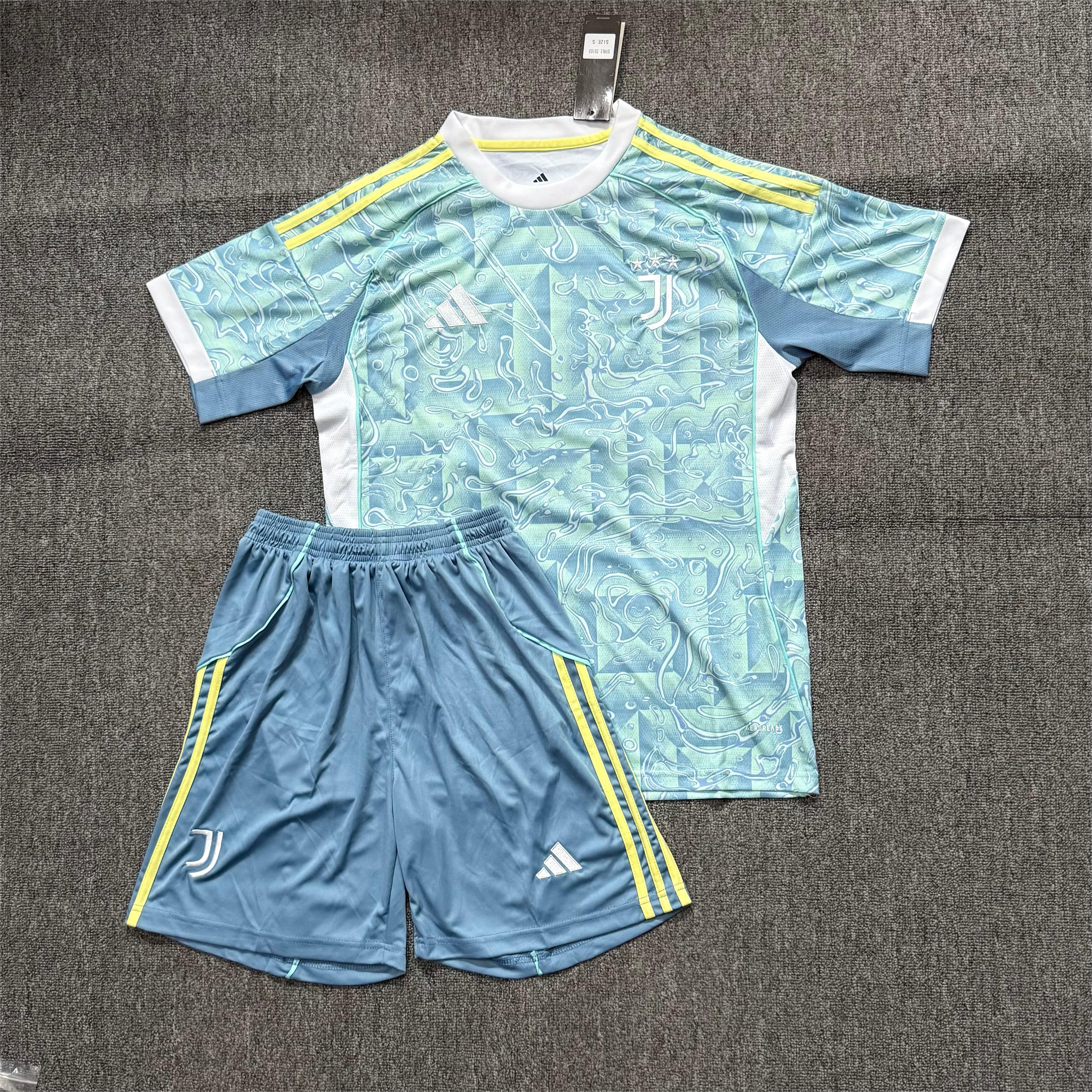 Kids/ Adult Juventus 25/26 Away Set S-XXL