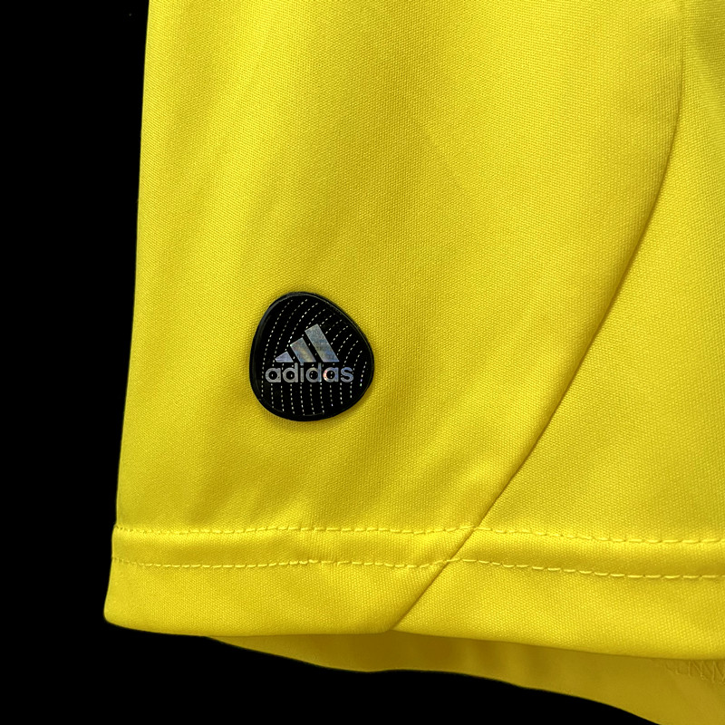 Retro Real Mαdrid 2011/12 Goalkeeper Yellow