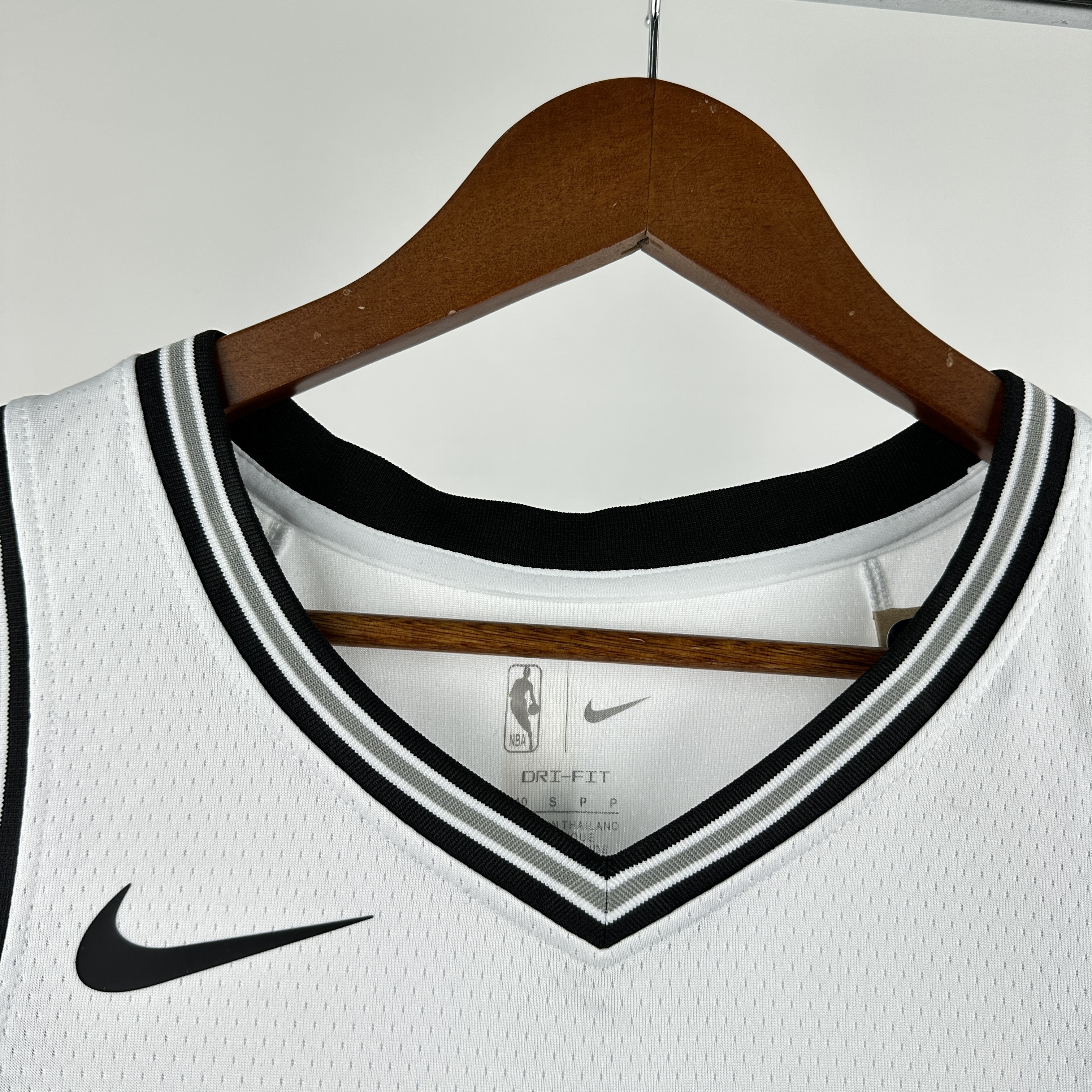SAN ANTONIO SPURS WHITE  #4
