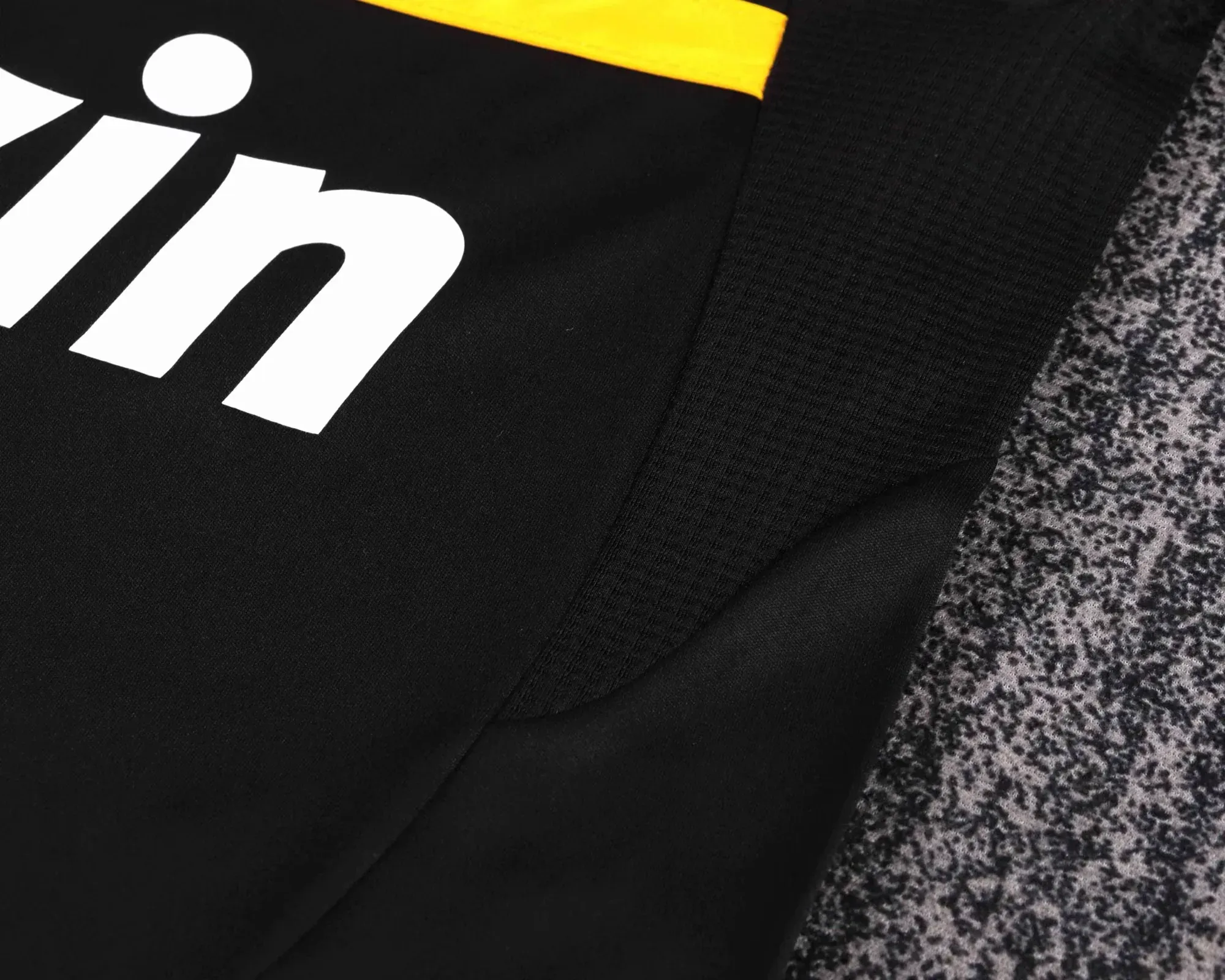 Kids Real Mαdrid 11/12 Goalkeeper Black Kit 16-28