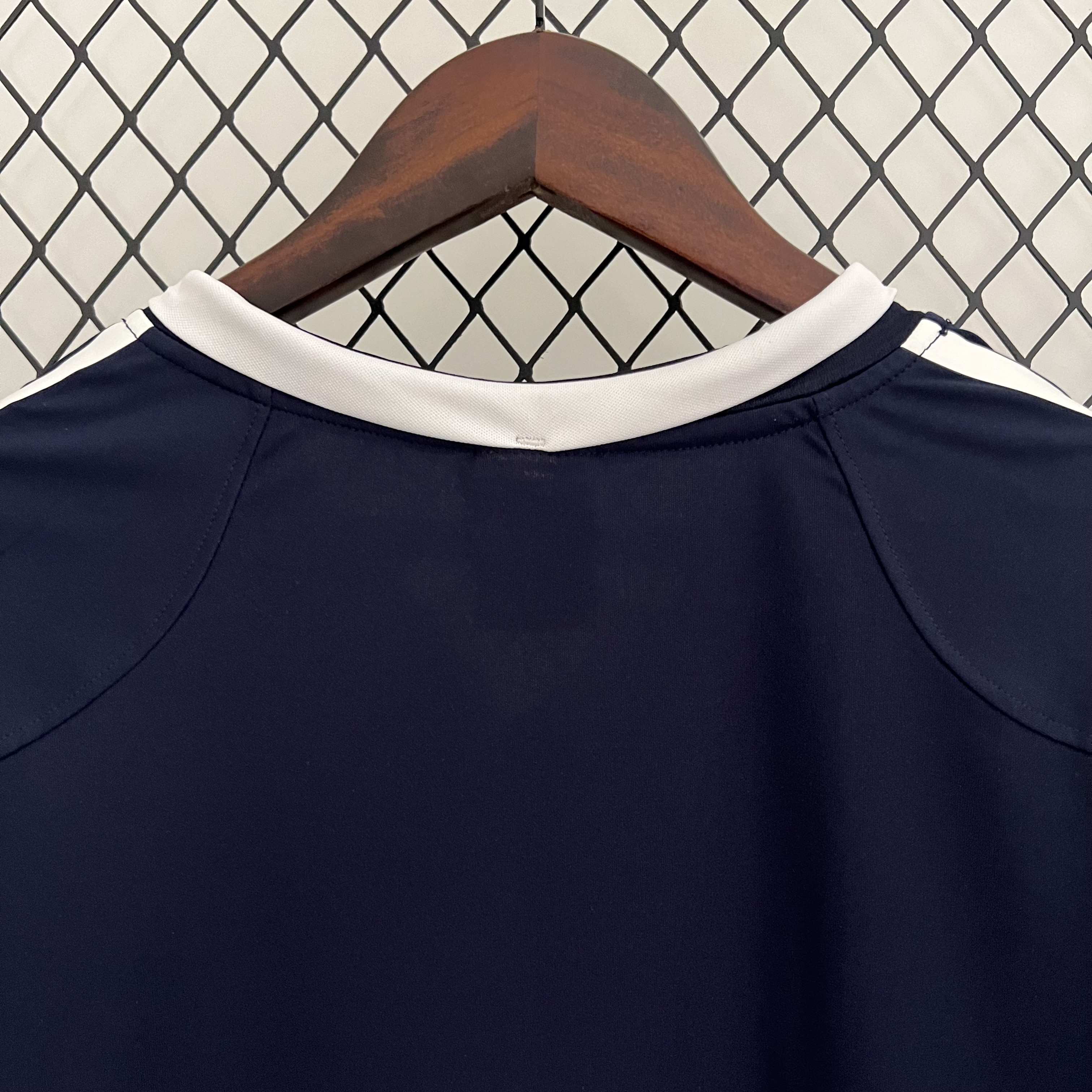 Retro Real Mαdrid 2004/05 Away S-XXL