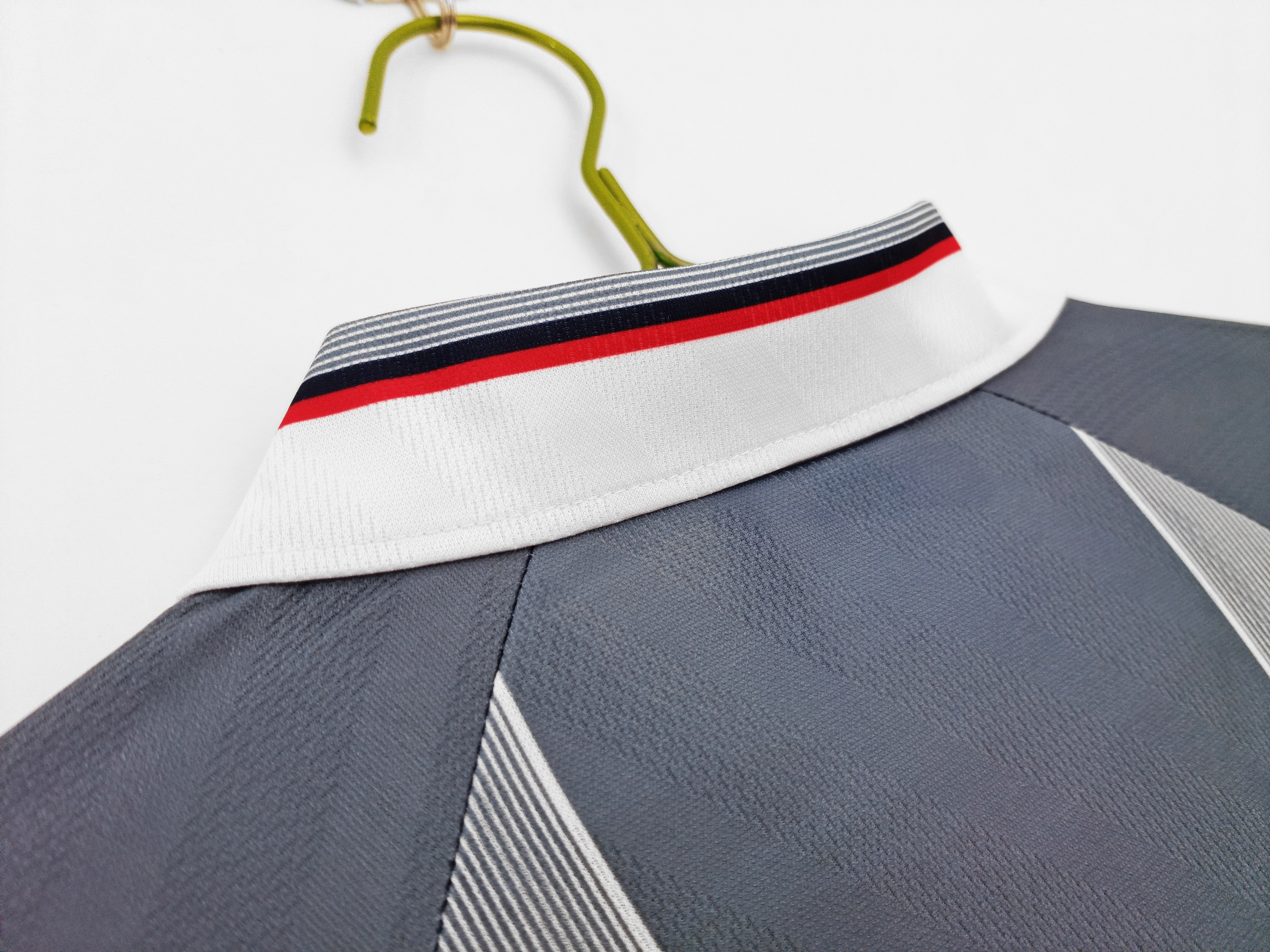 Retro  1996 England Away Long Sleeves