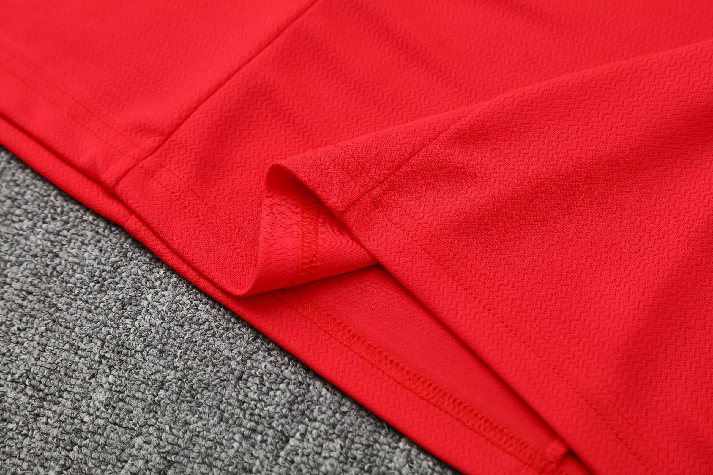 Bayern München 25/26 Short Sleeves Training suit Red