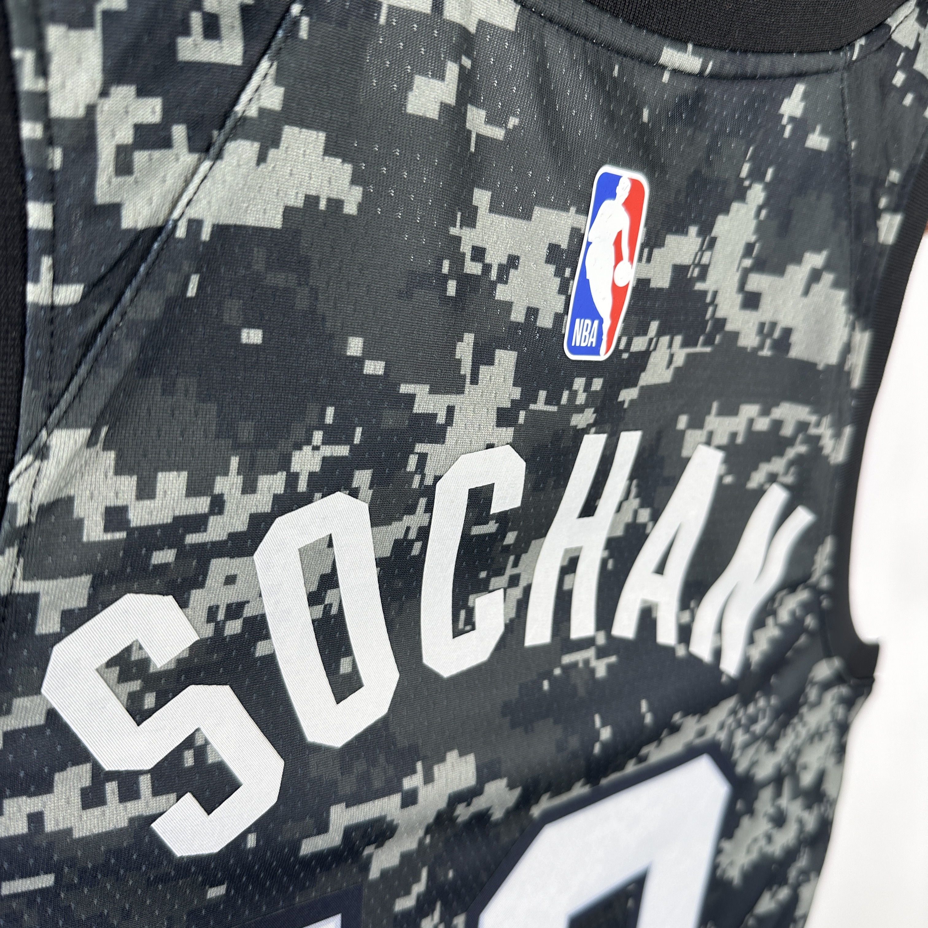 SAN ANTONIO SPURS CAMO  #10 SOCHAM