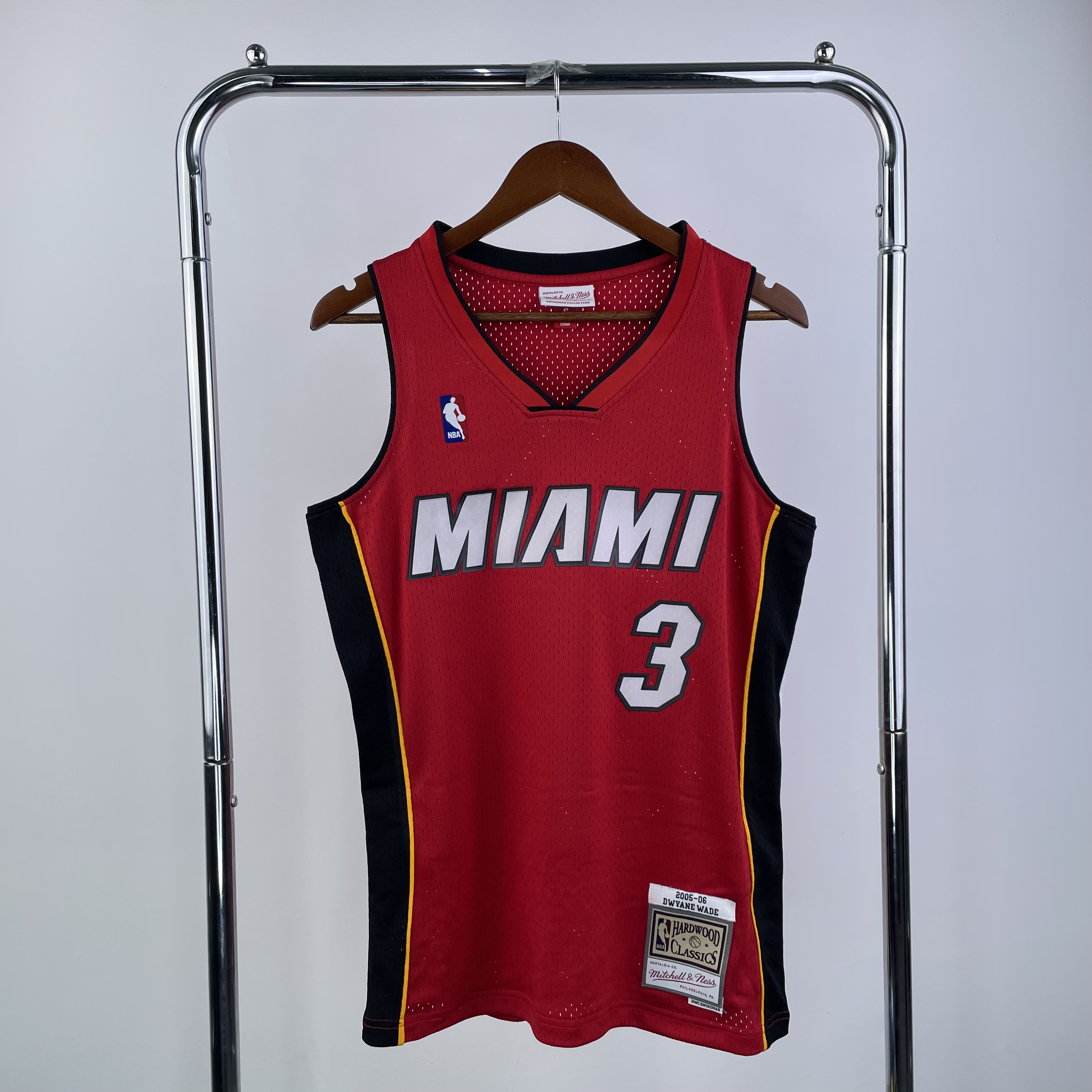 MN Heat Press Retro: Miami Heat 05/06 Season Red