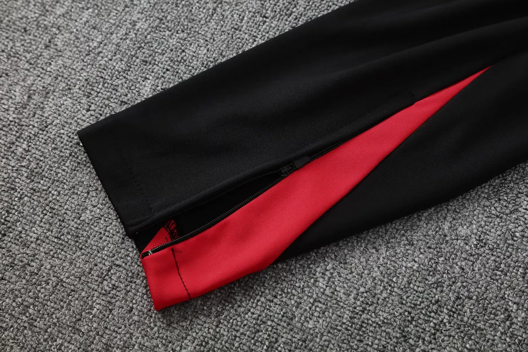 LVP 2526 training suit