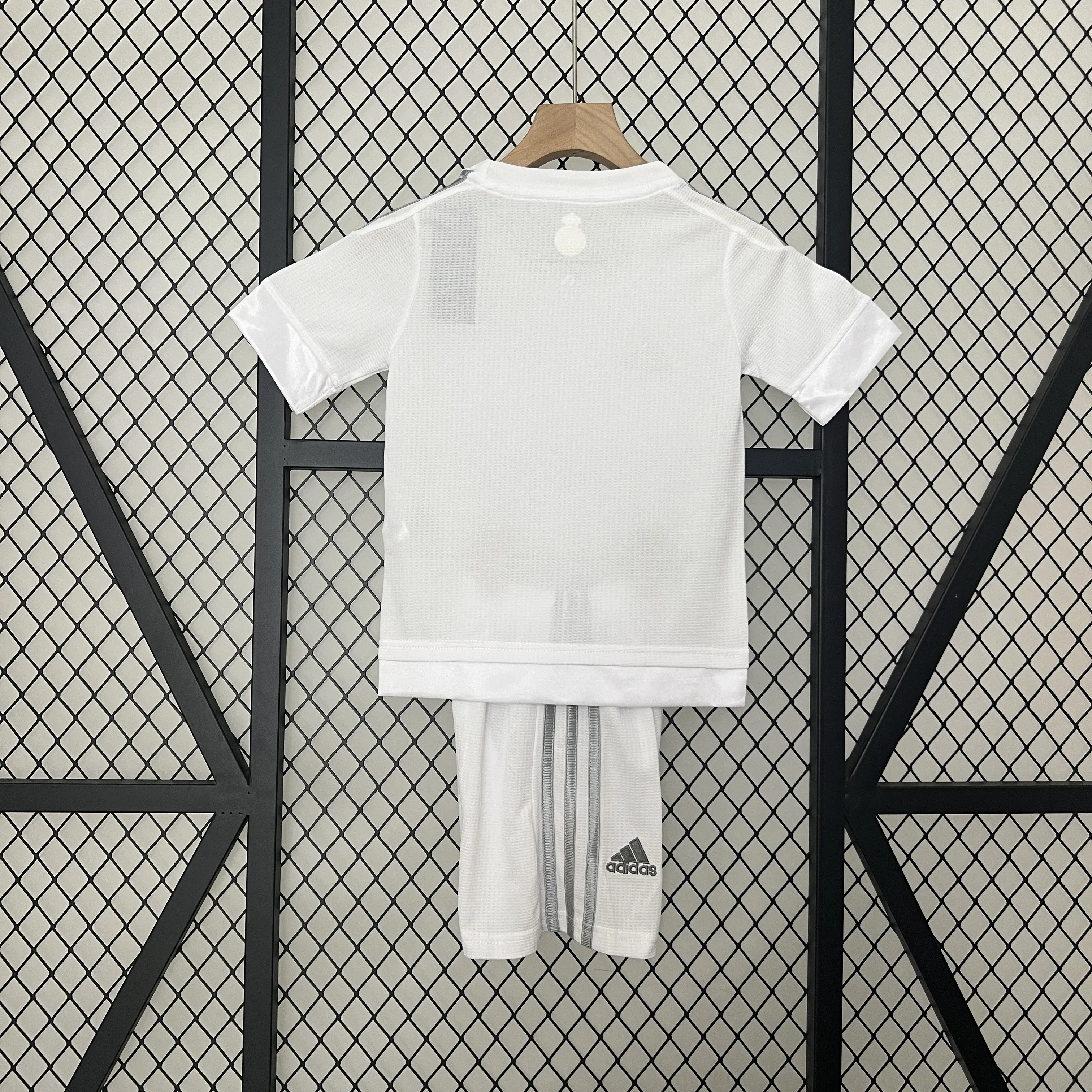 Kids Kit Real Mαdrid 15/16 Home White