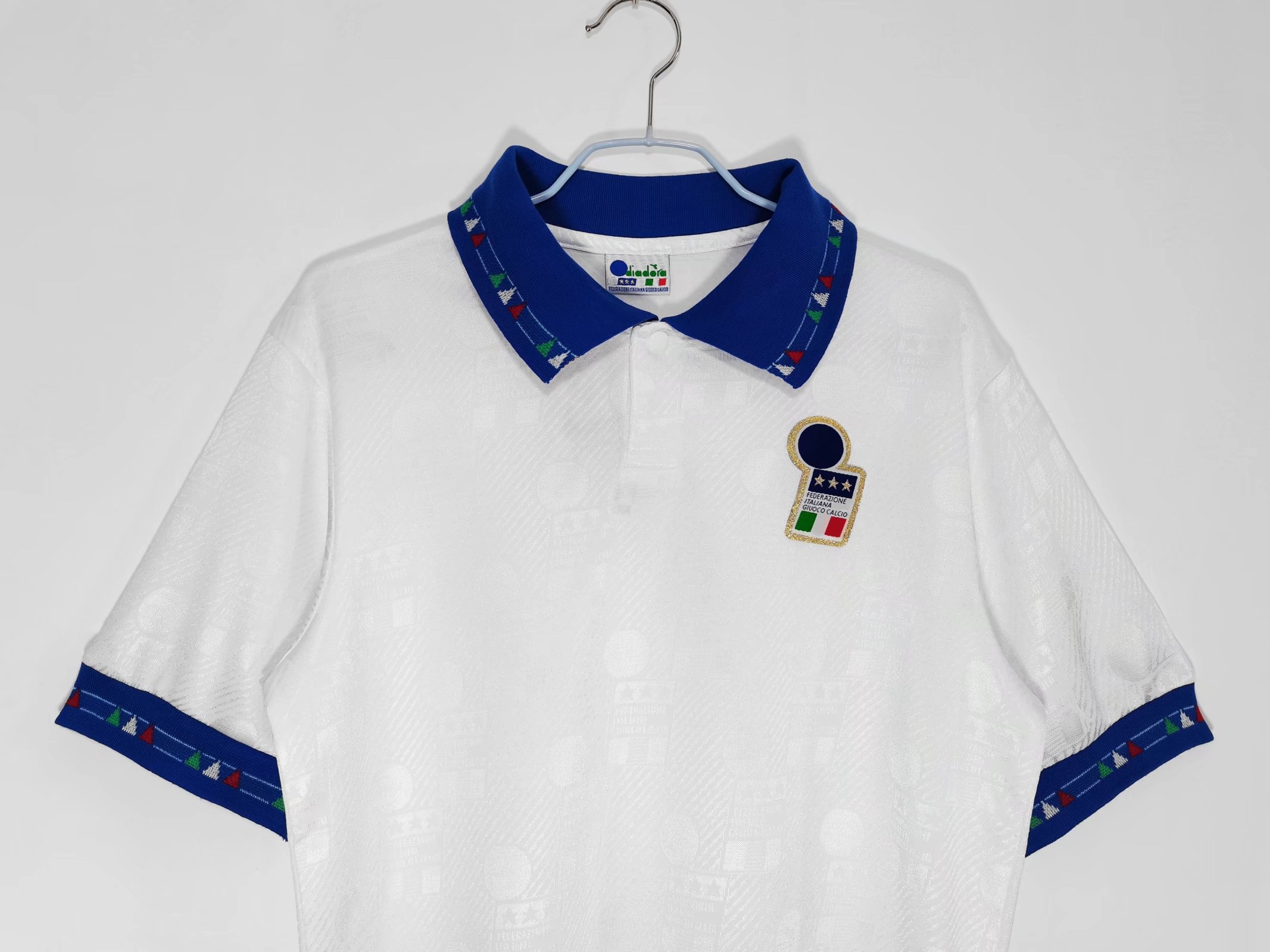 Retro  Italy 1994 Away White
