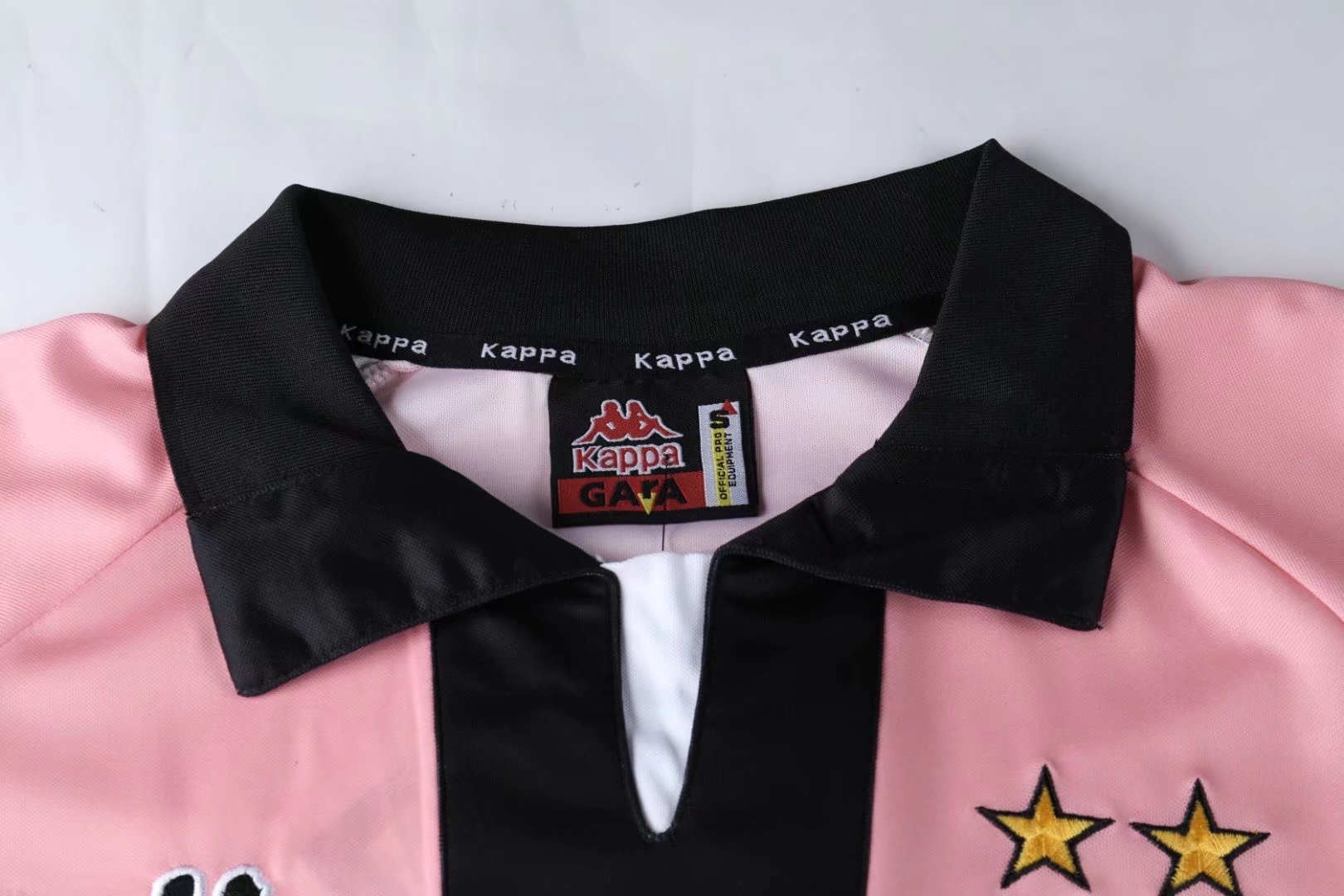 Retro  1997/98 Juventus Centenary Pink