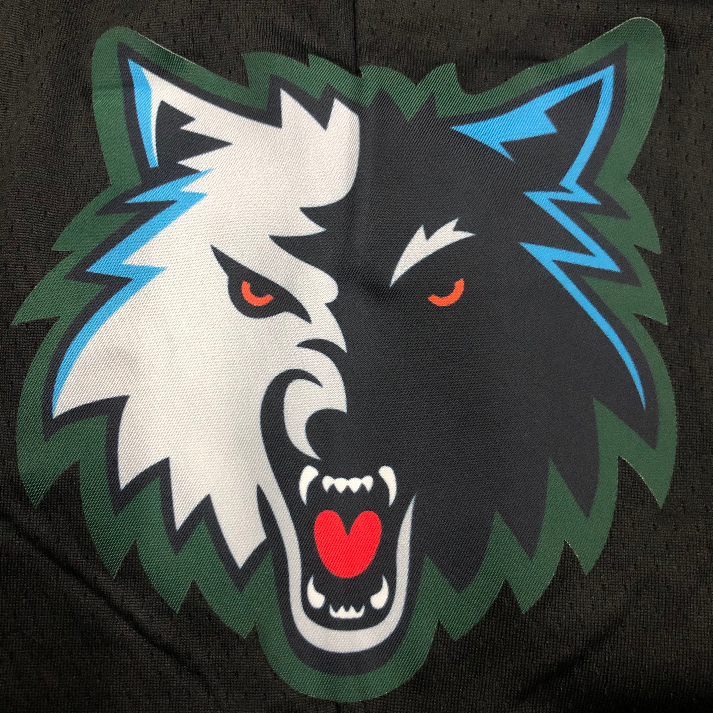 18 Season MINNESOTA TIMBERWOLVES BLACK SHORTS
