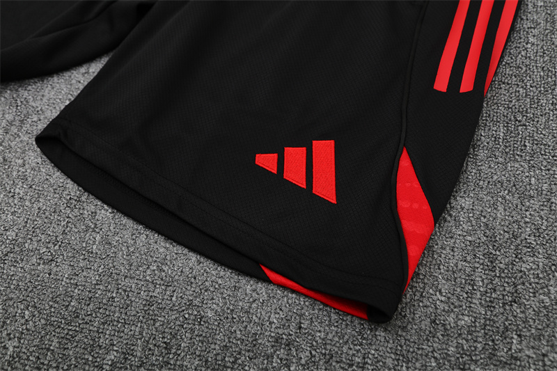 Adult / Kids Bayern Munchen 25/26 Short Sleeves Training suit 801