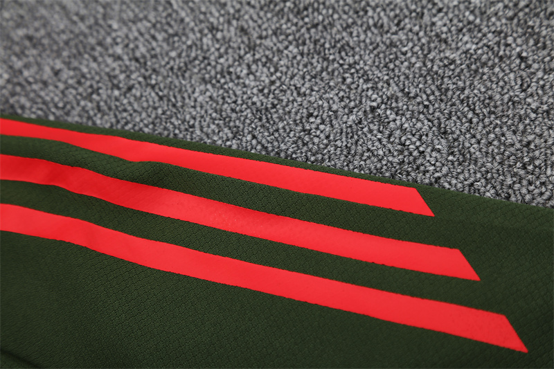 Adult / Kids Bayern Munchen 25/26 Short Sleeves Training suit 801