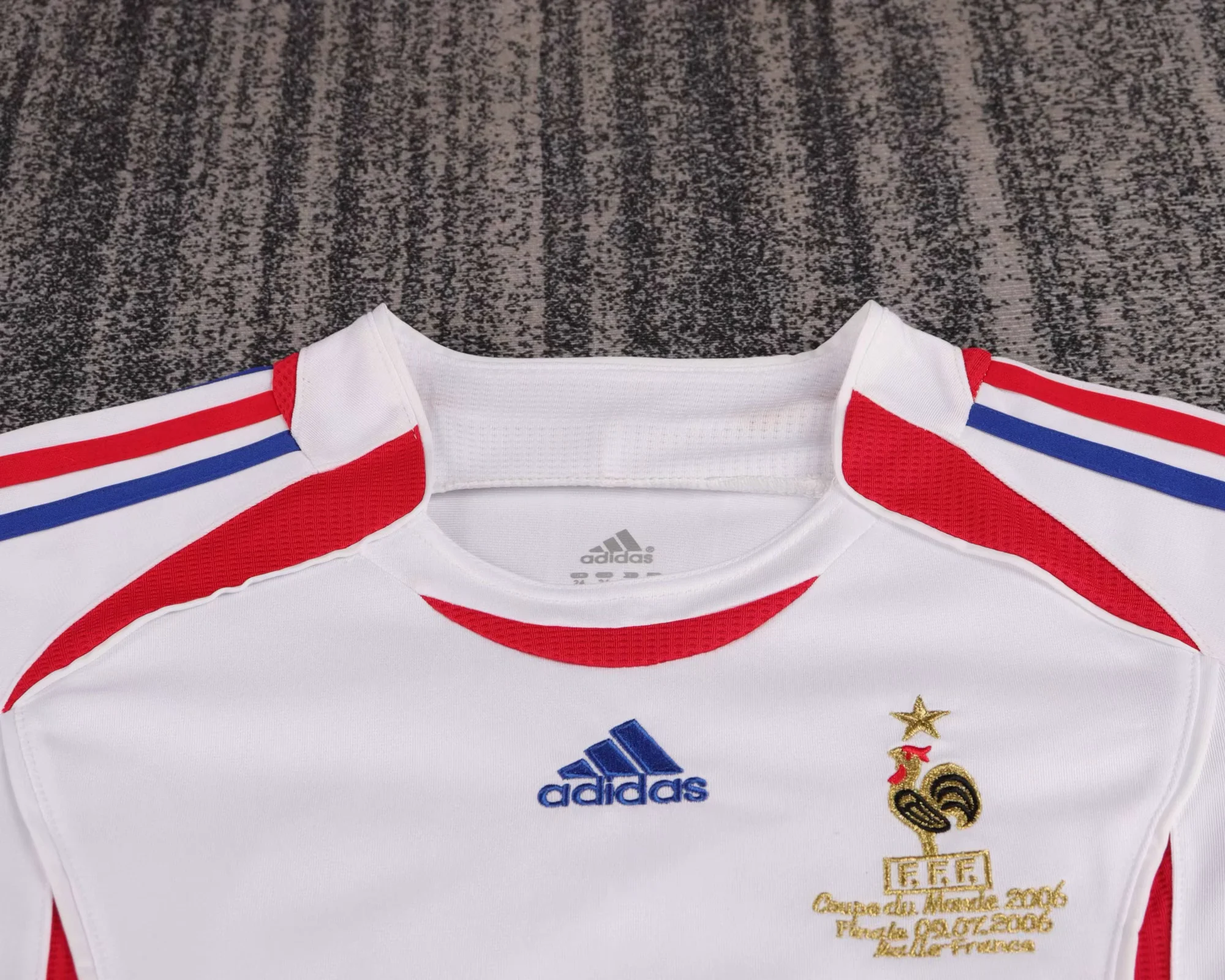 Kids Retro Kit France 2006 Away