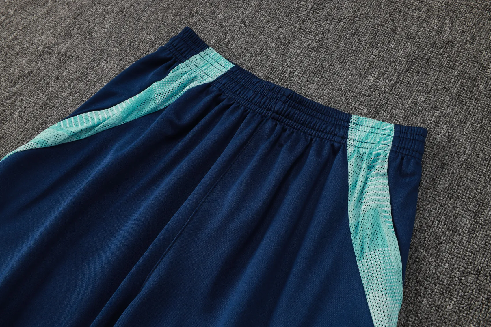 2425 Arsenal Sleevesless Training Suit D1246