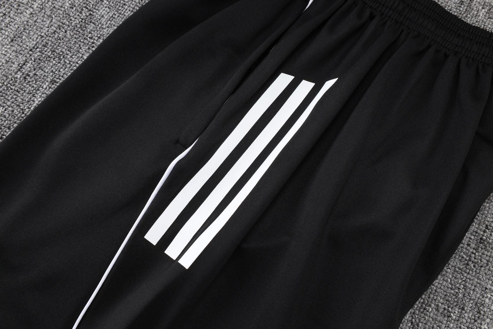 Arsenαl 2526  Sleeveless training suit D2552