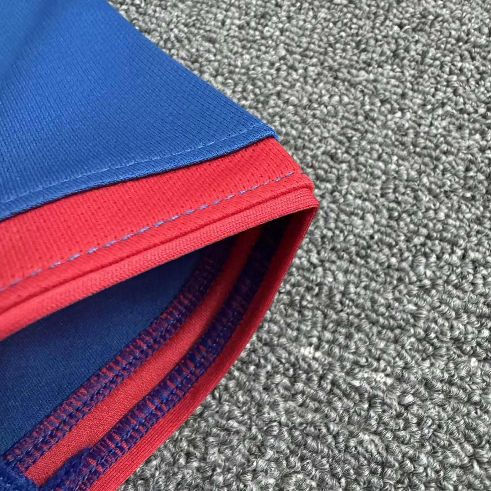 Kids Retro 04/05 Barcelona Home Kit 16-28