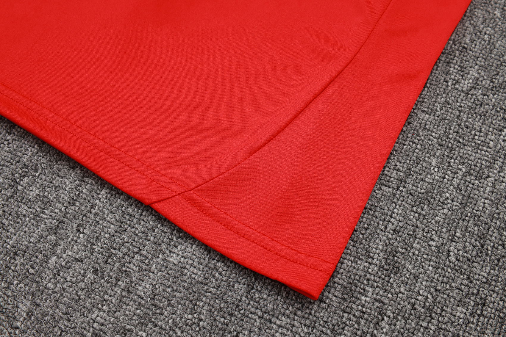 Arsenαl   Sleeveless training suit D2578