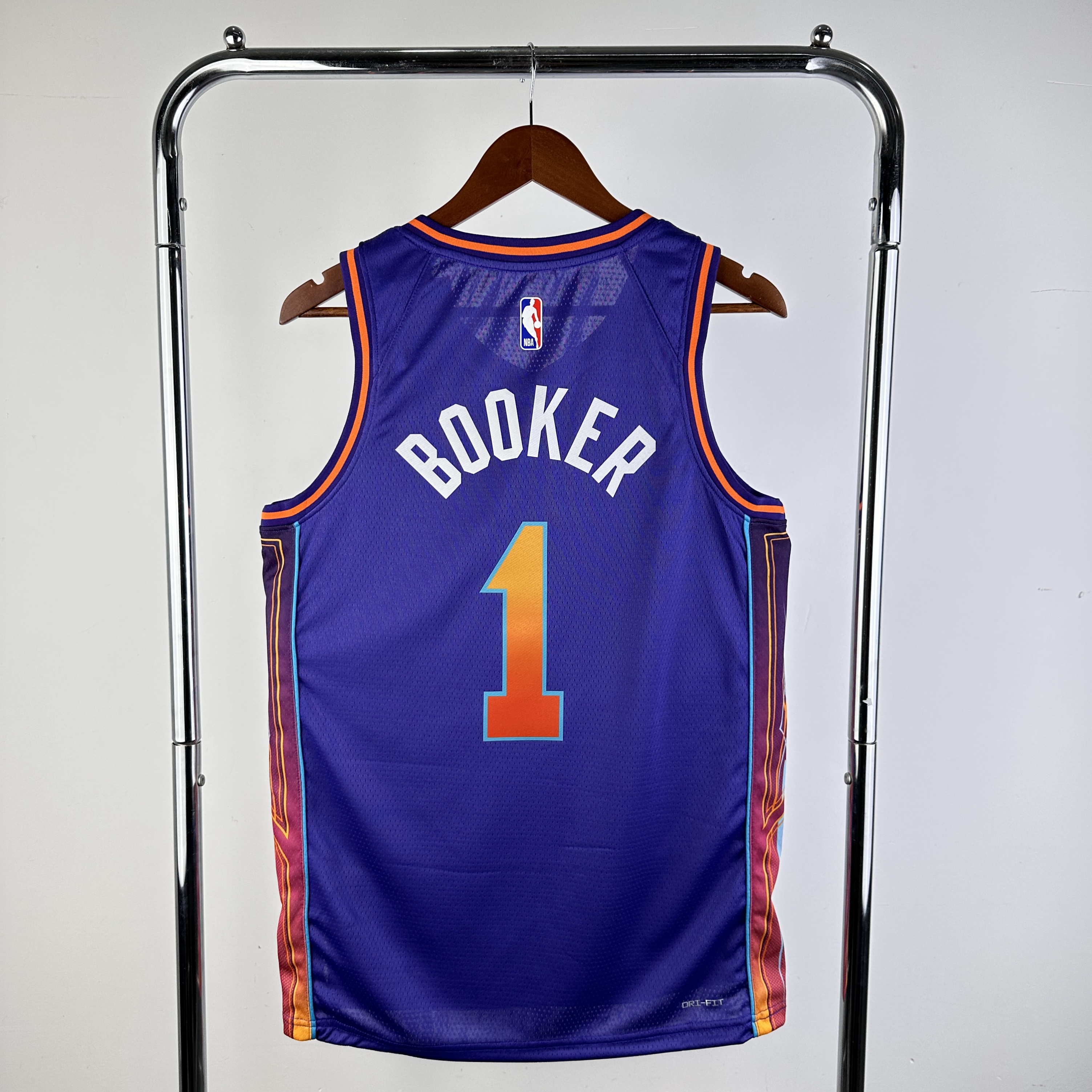 24 SEASON Phoenix Suns City Edition No.1 Booker