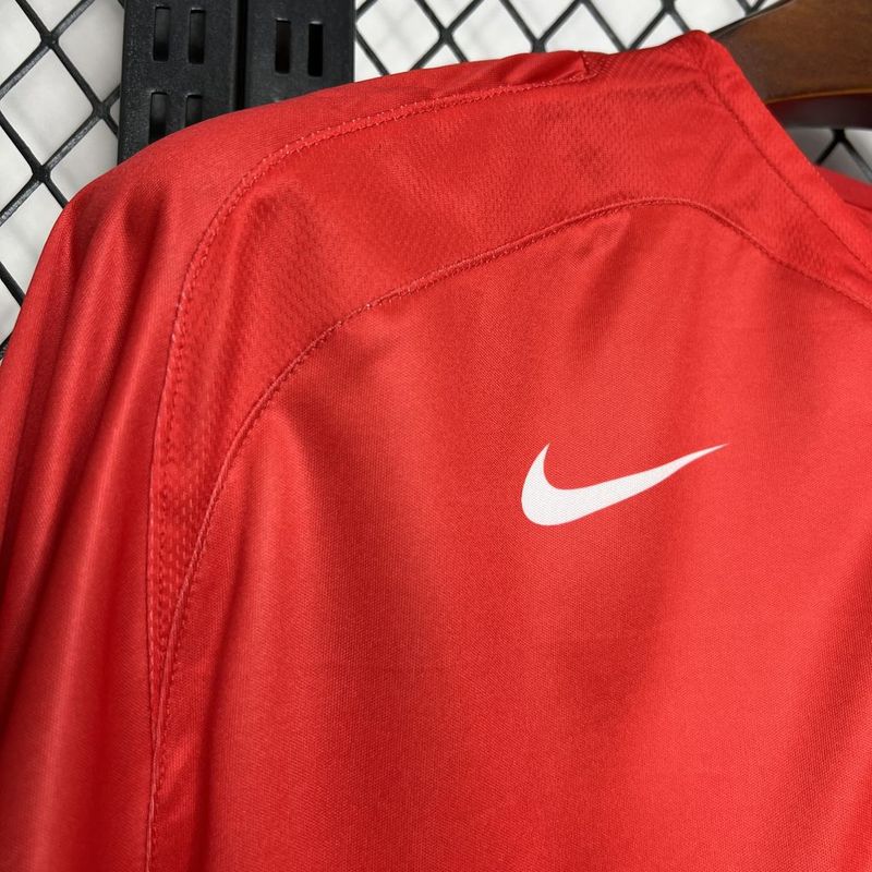 Retro  Juventus 2005/06 Away