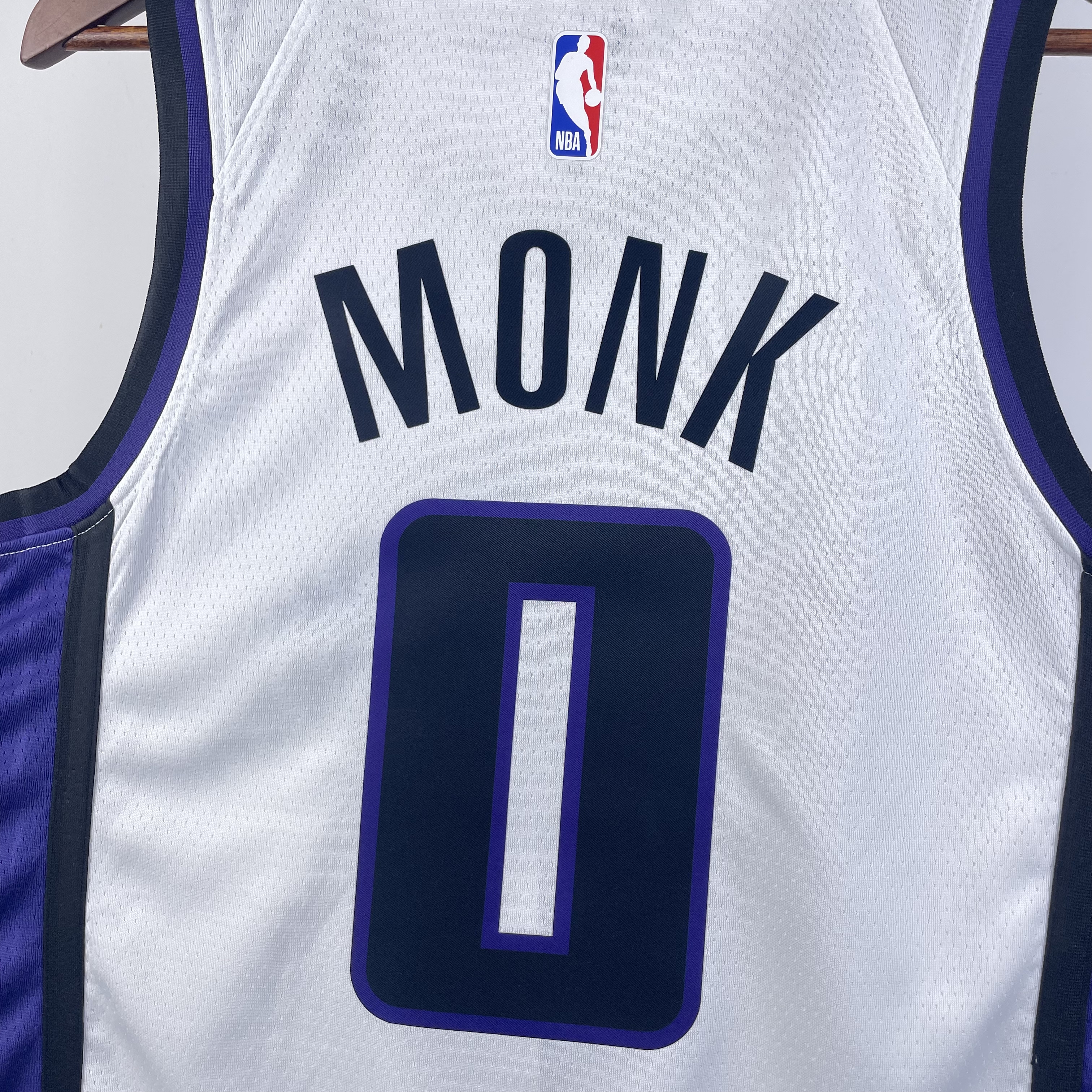 24 SEASON SACRAMENTO KINGS Home  #0 MONK