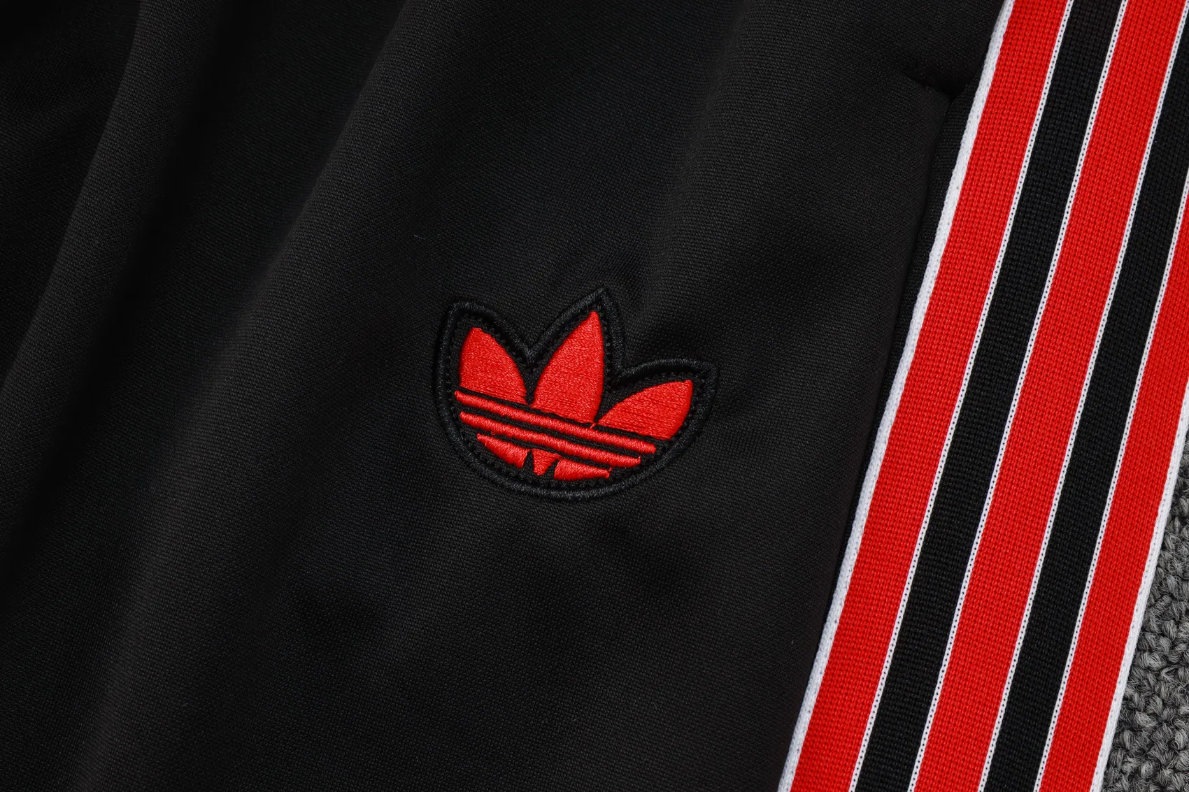 Adult/ Kids Manchester united 24/25 half zipper Training B2506