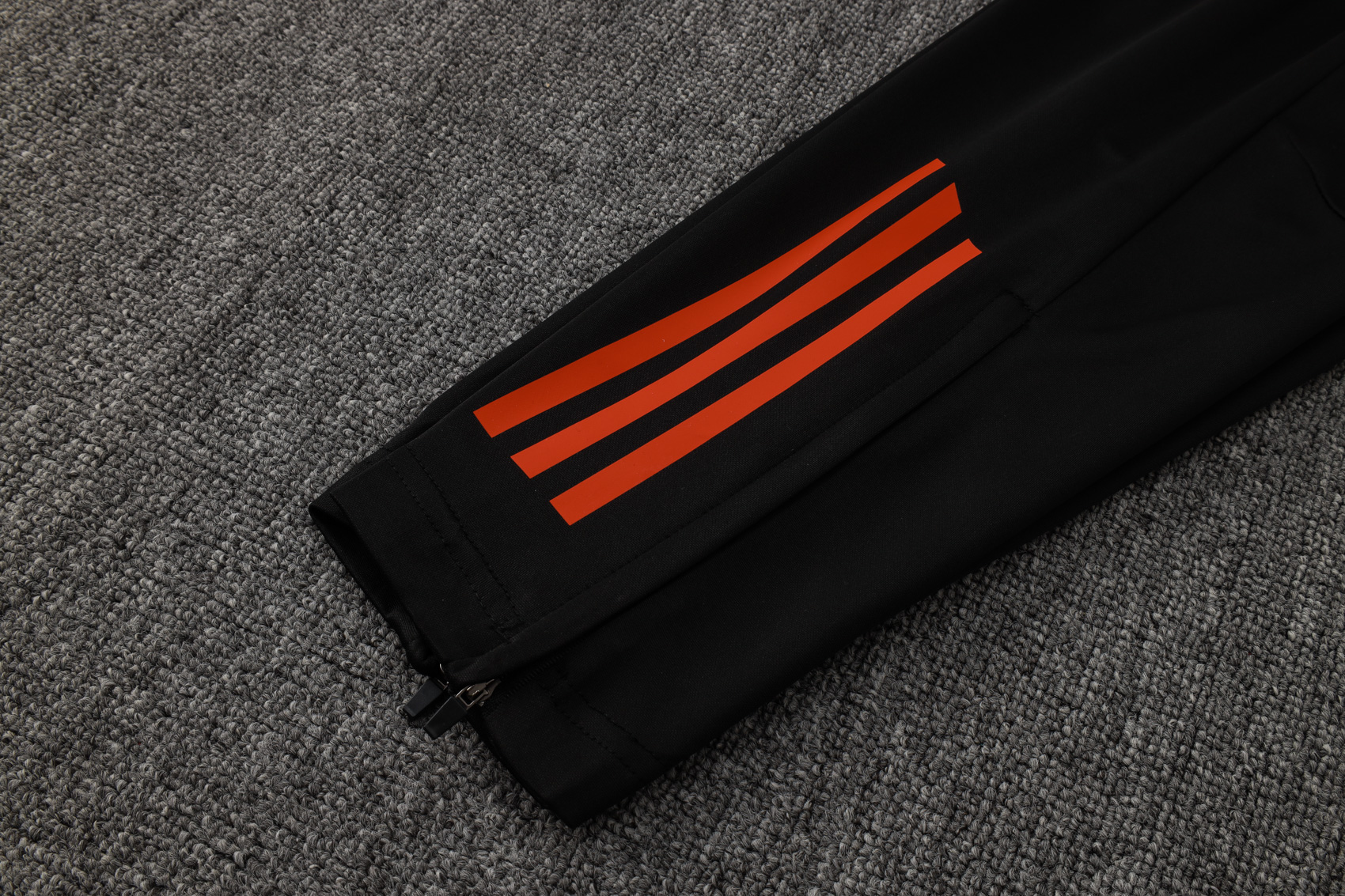 SC Internacional half zipper training suit B995