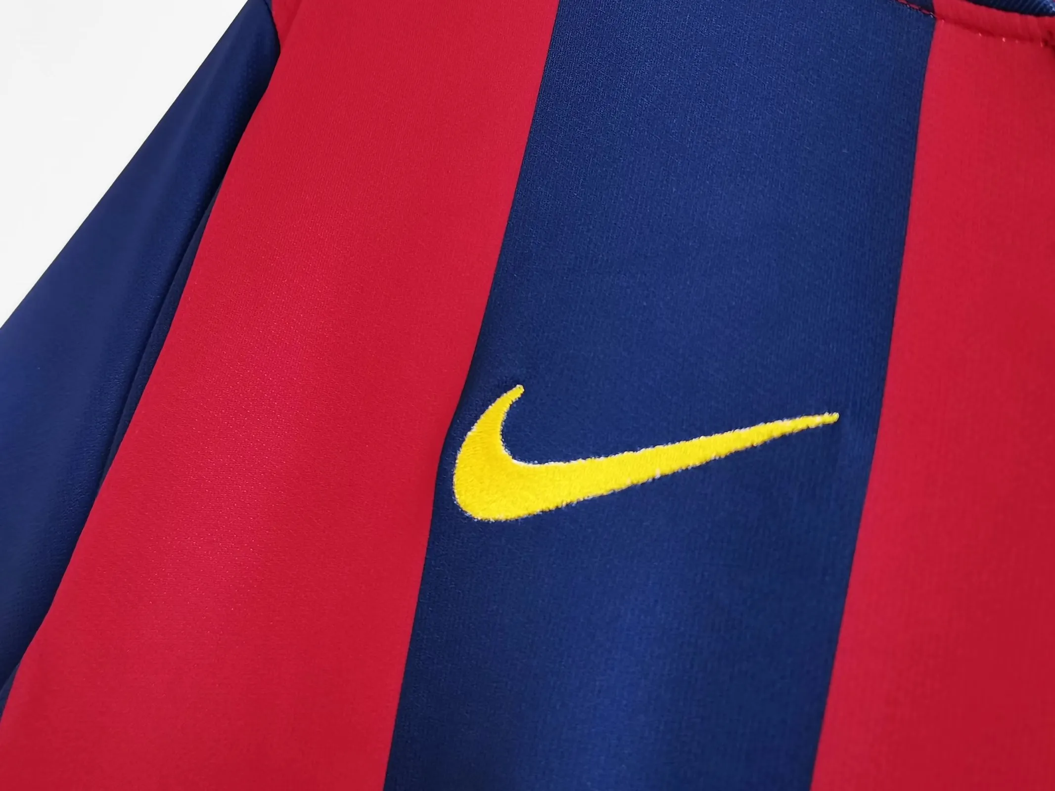 Retro 14/15 Barcelona Home S-XXL