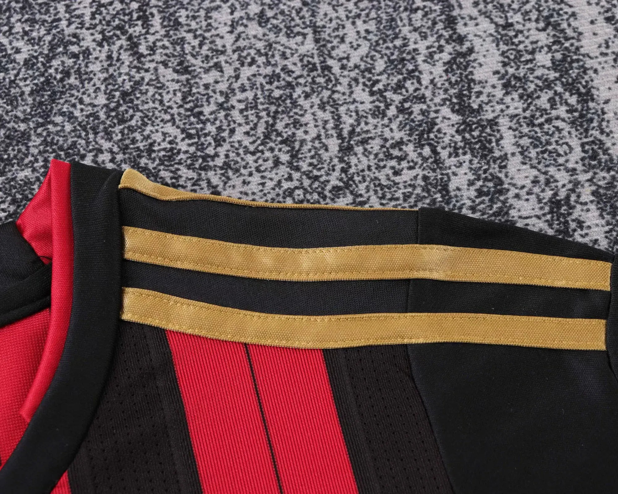 Kids Retro Kit AC Milan 13/14 Home