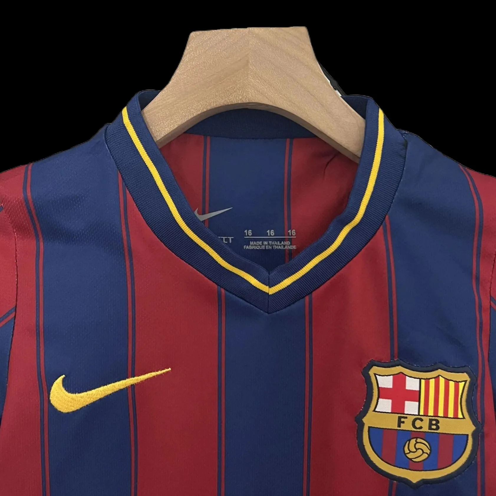 Kids Retro 2009/10 Barcelona Home  16-28