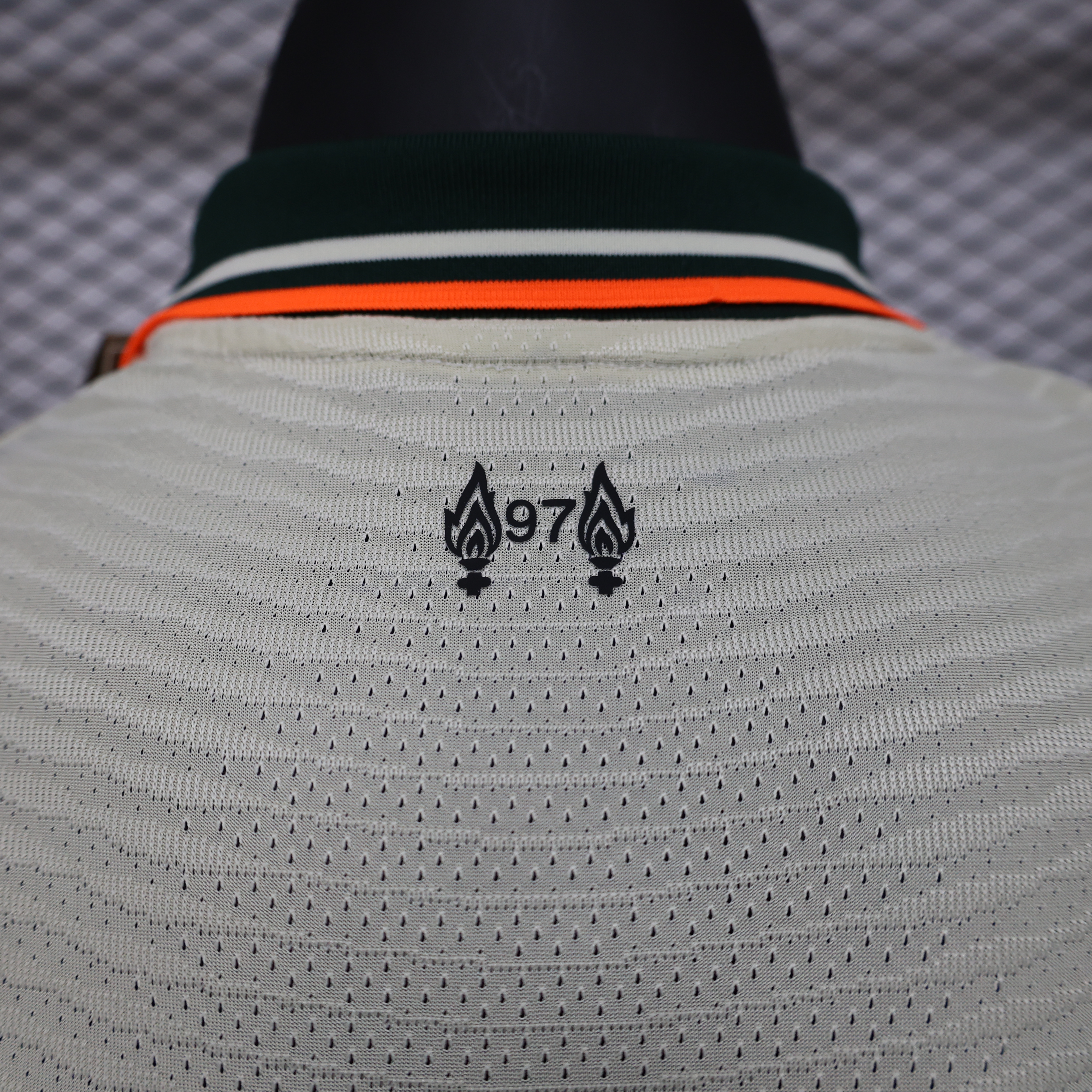 Player Version LVP 2021-22 Away