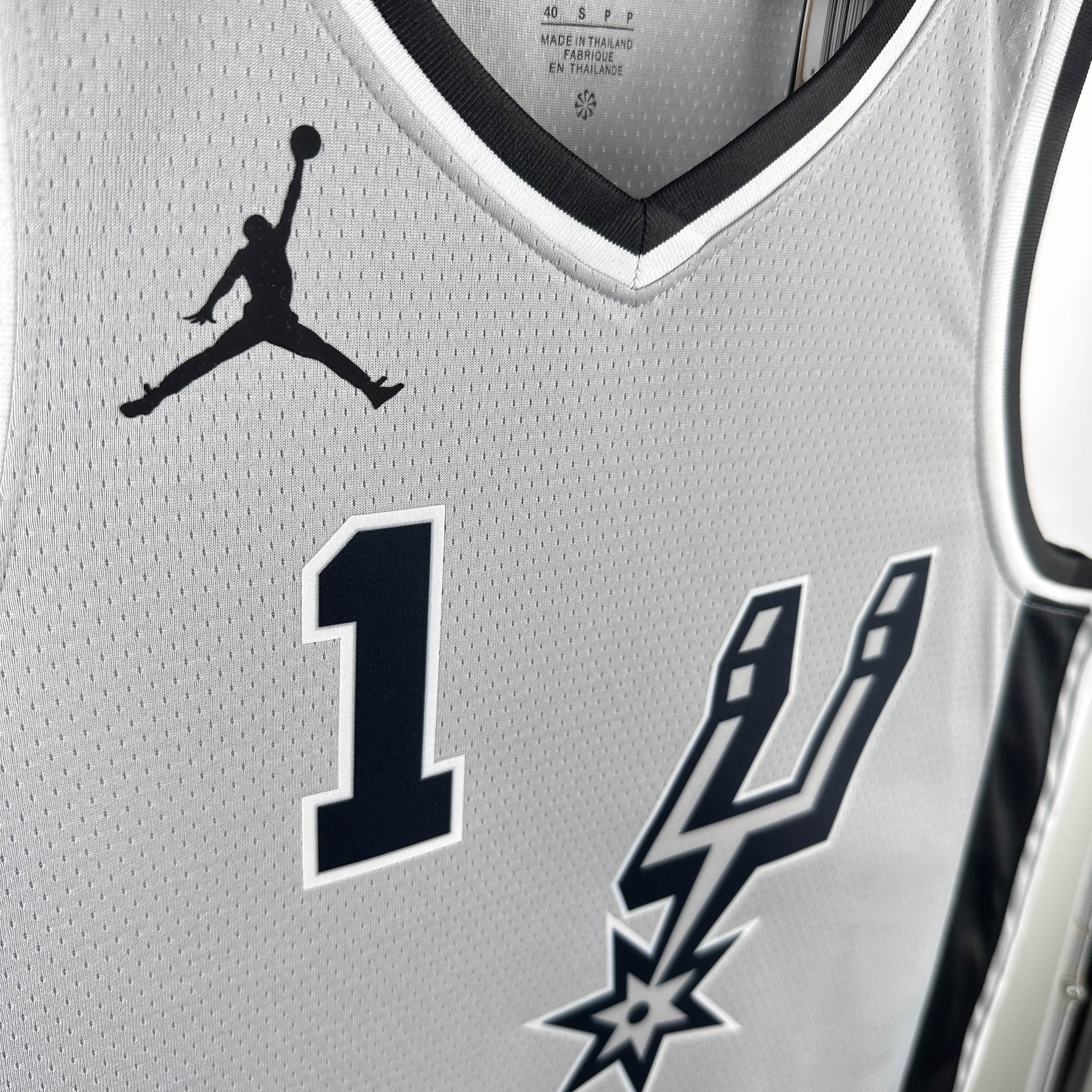 21 SEASON SAN ANTONIO SPURS FLYER EDITION  #1 WEMBANYAMA