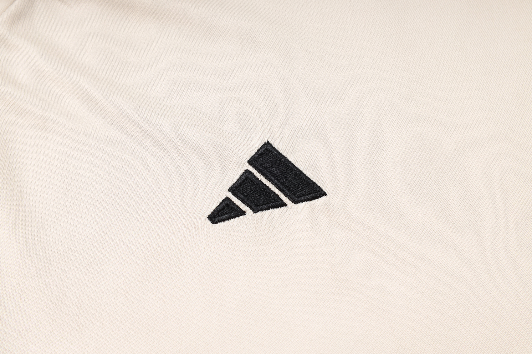 Argentina 2425 short-sleeved Argentine beige (with cropped trousers)