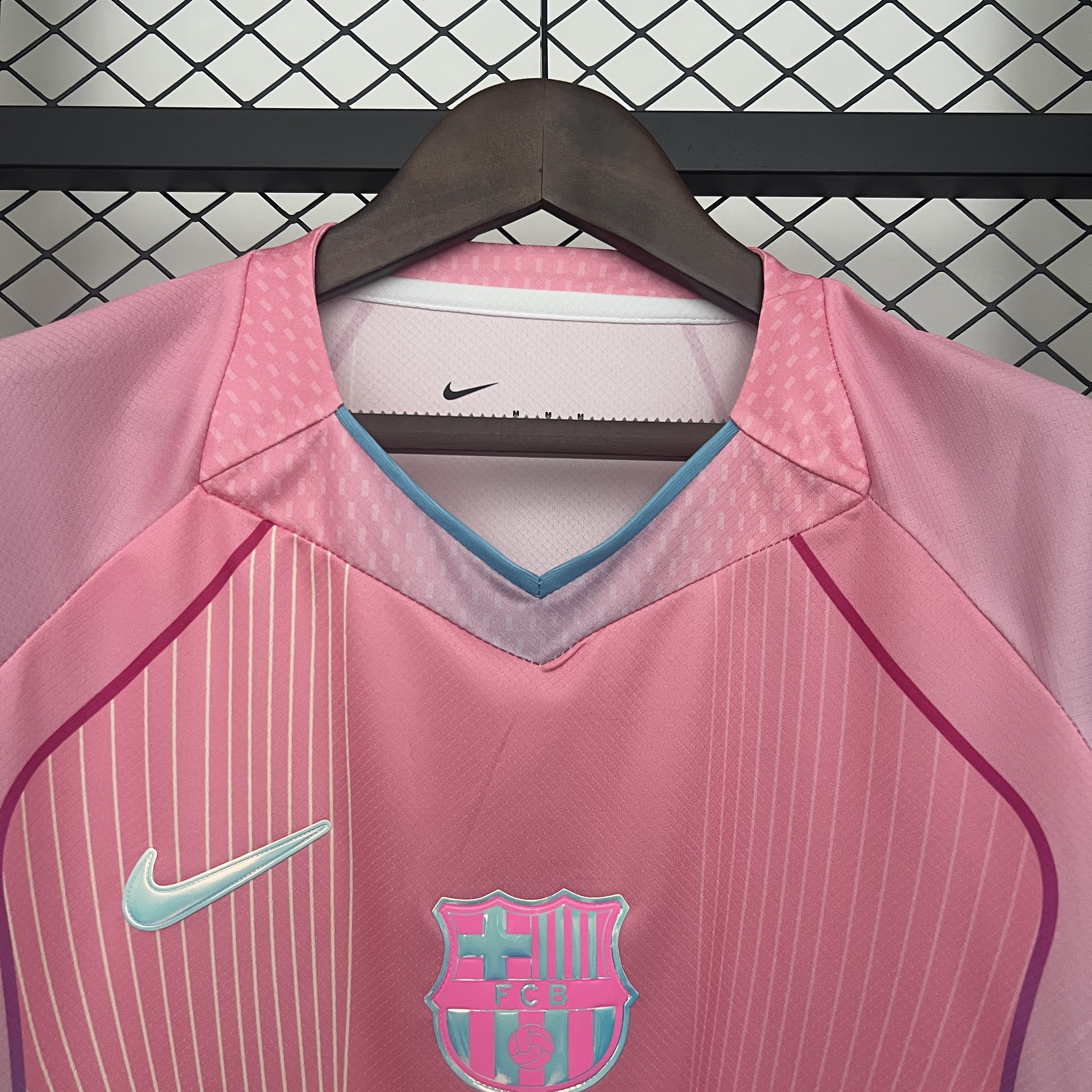 Barcelona 2526 Special Pink S-4XL