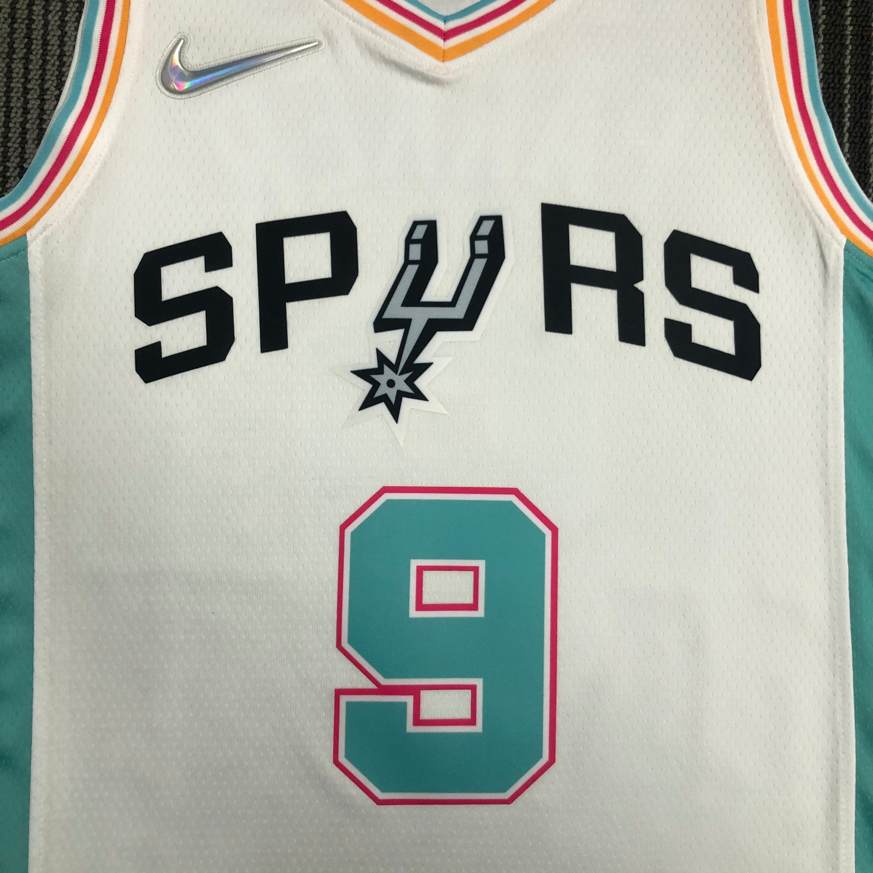 22 Season SAN ANTONIO SPURS City Edition  #9
