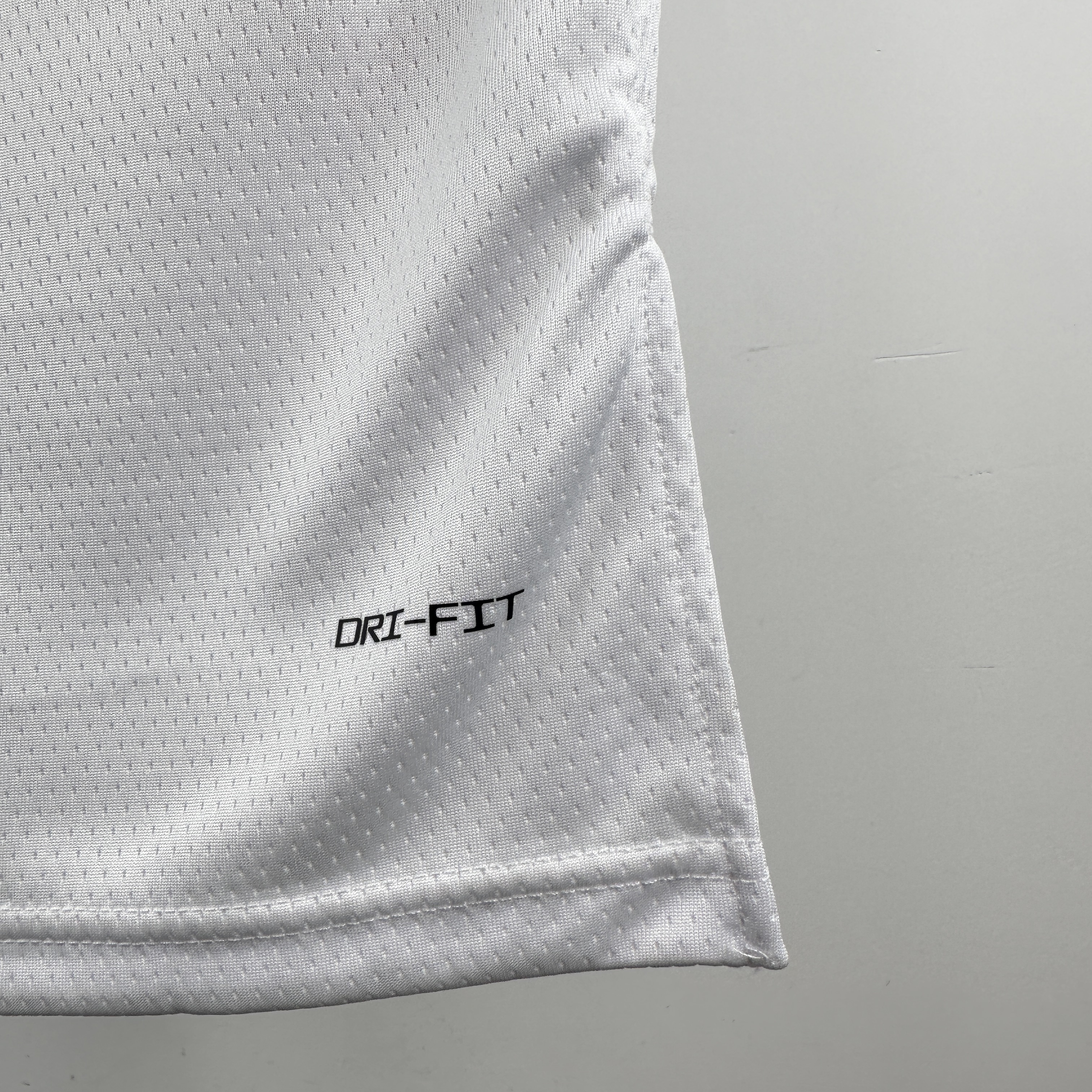 23 SEASON MINNESOTA TIMBERWOLVES CITY VERSION  NO.5 EDWARDS