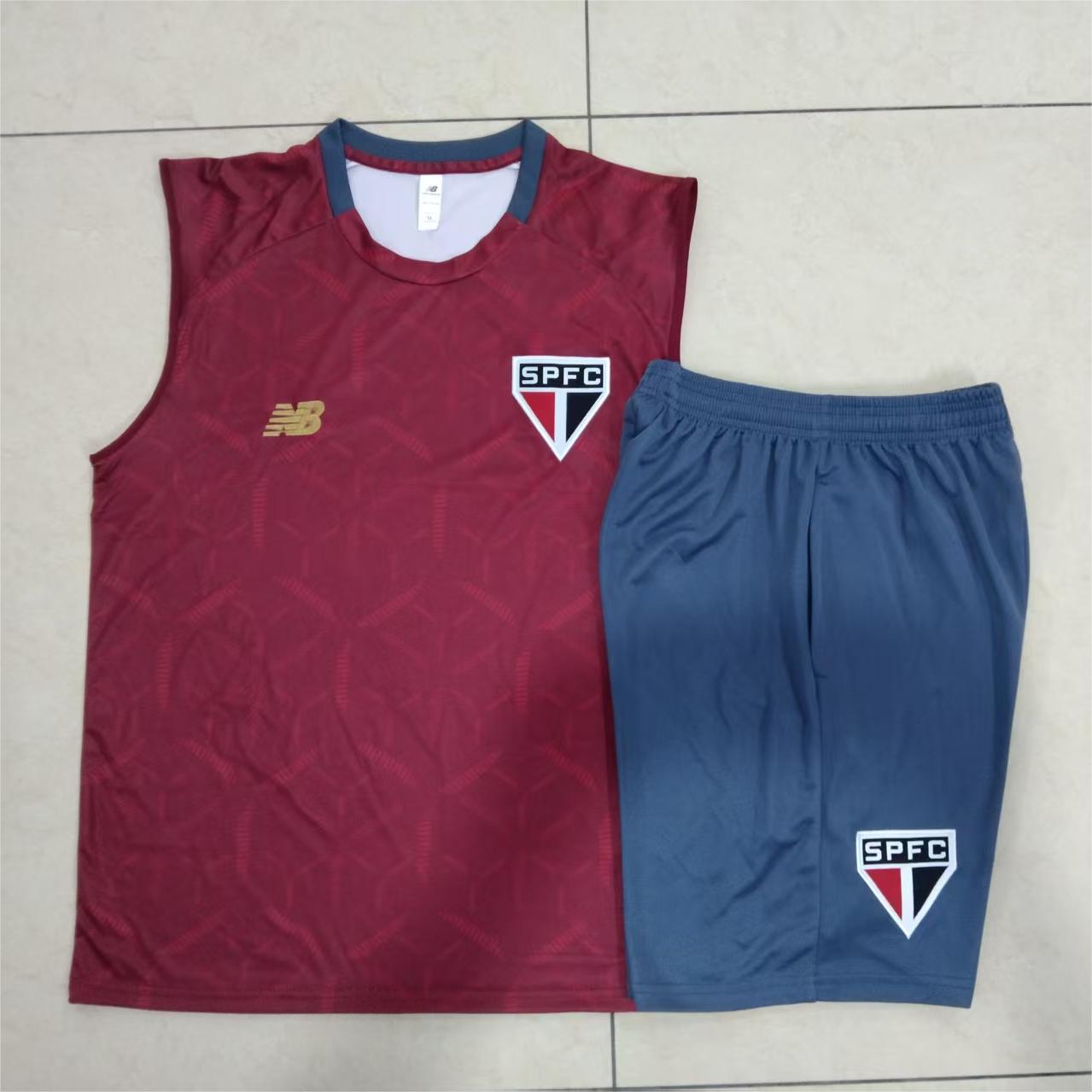 Sao Paulo Sleevesless Training Suit D25115