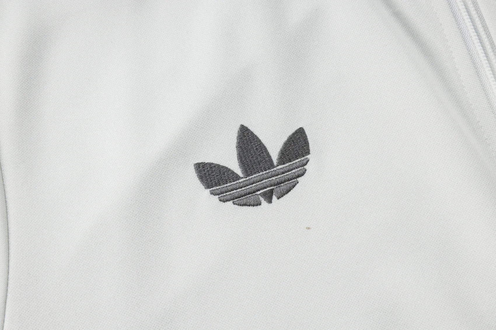 Adult/ Kids Juventus Full Zipper White/Gray Training Suit S_XXL