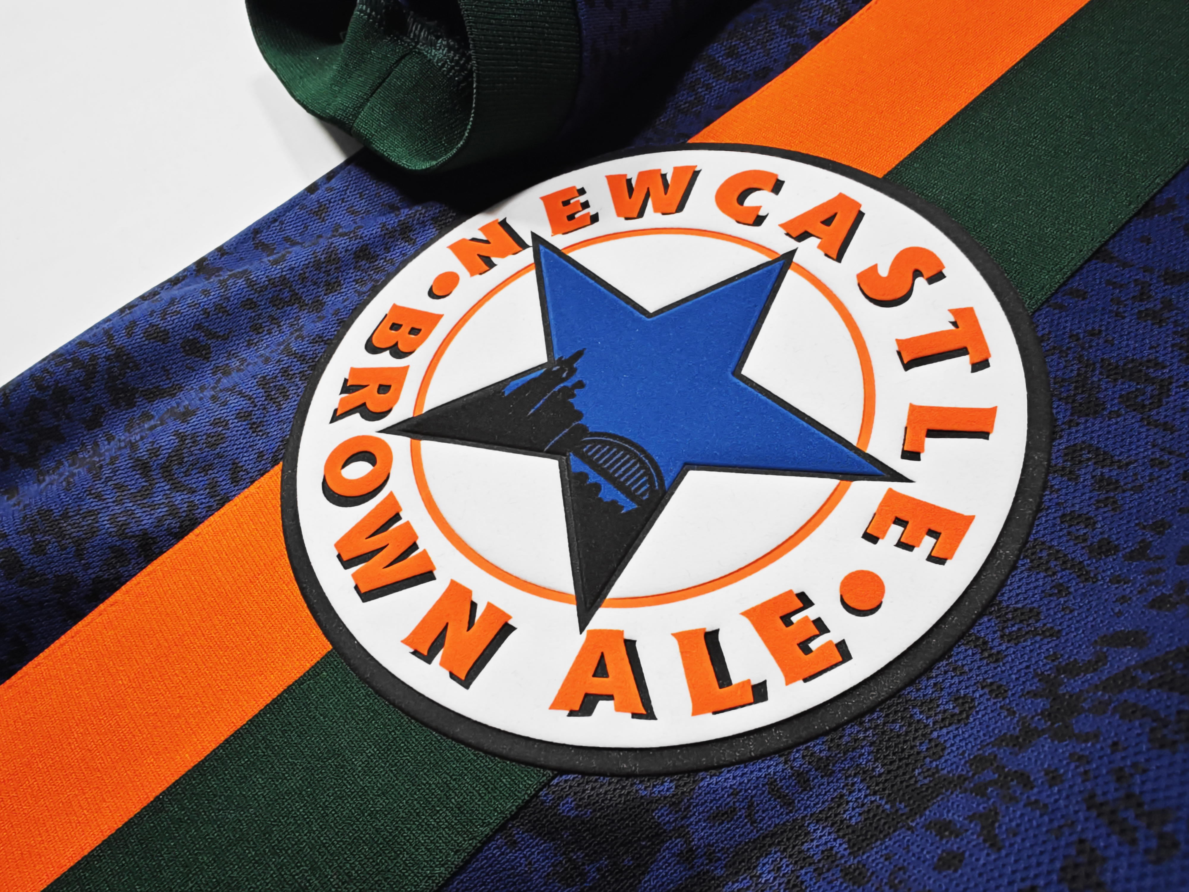 Retro Newcastle 1997/98 Away