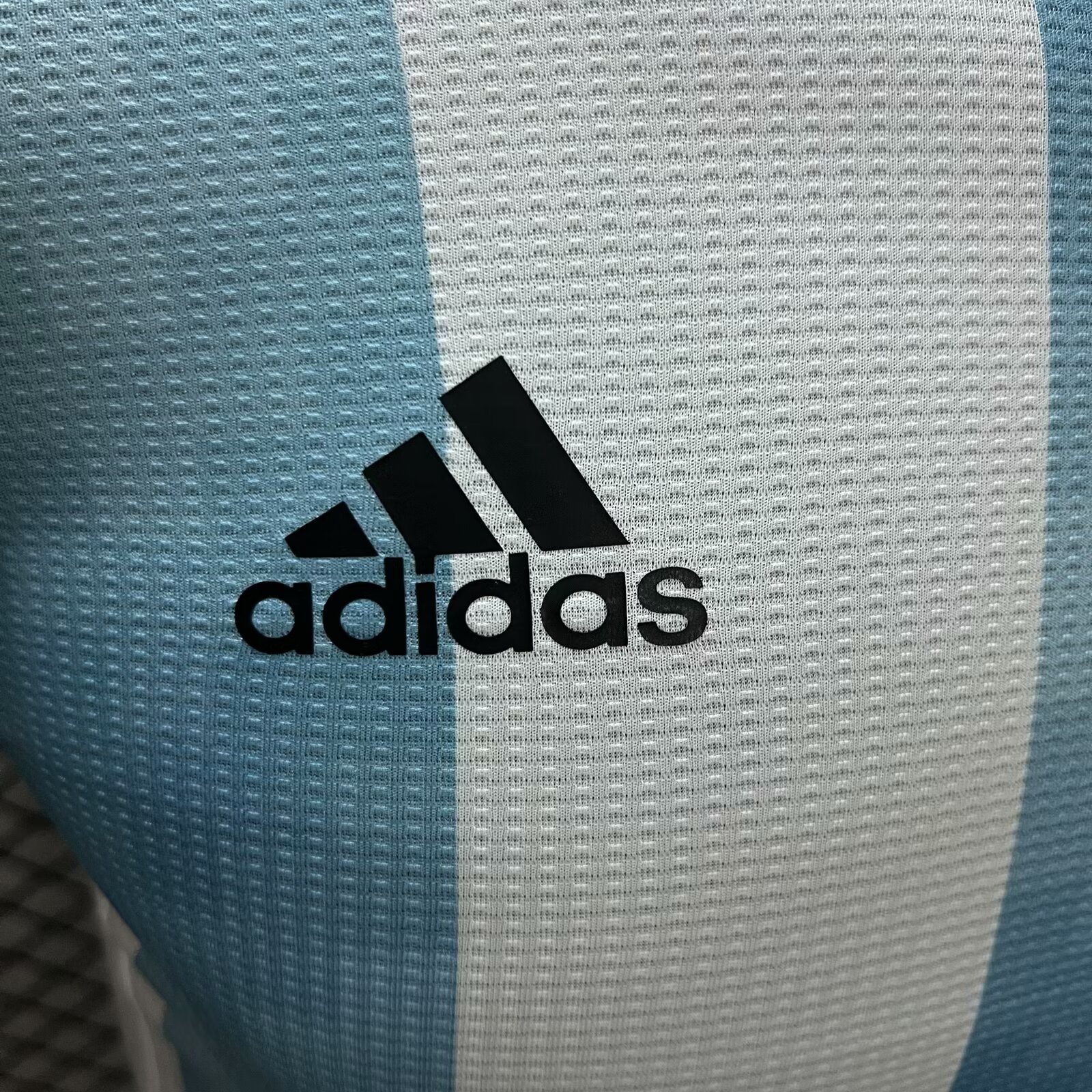 Player Version  Argentina 2018 World Cup Home